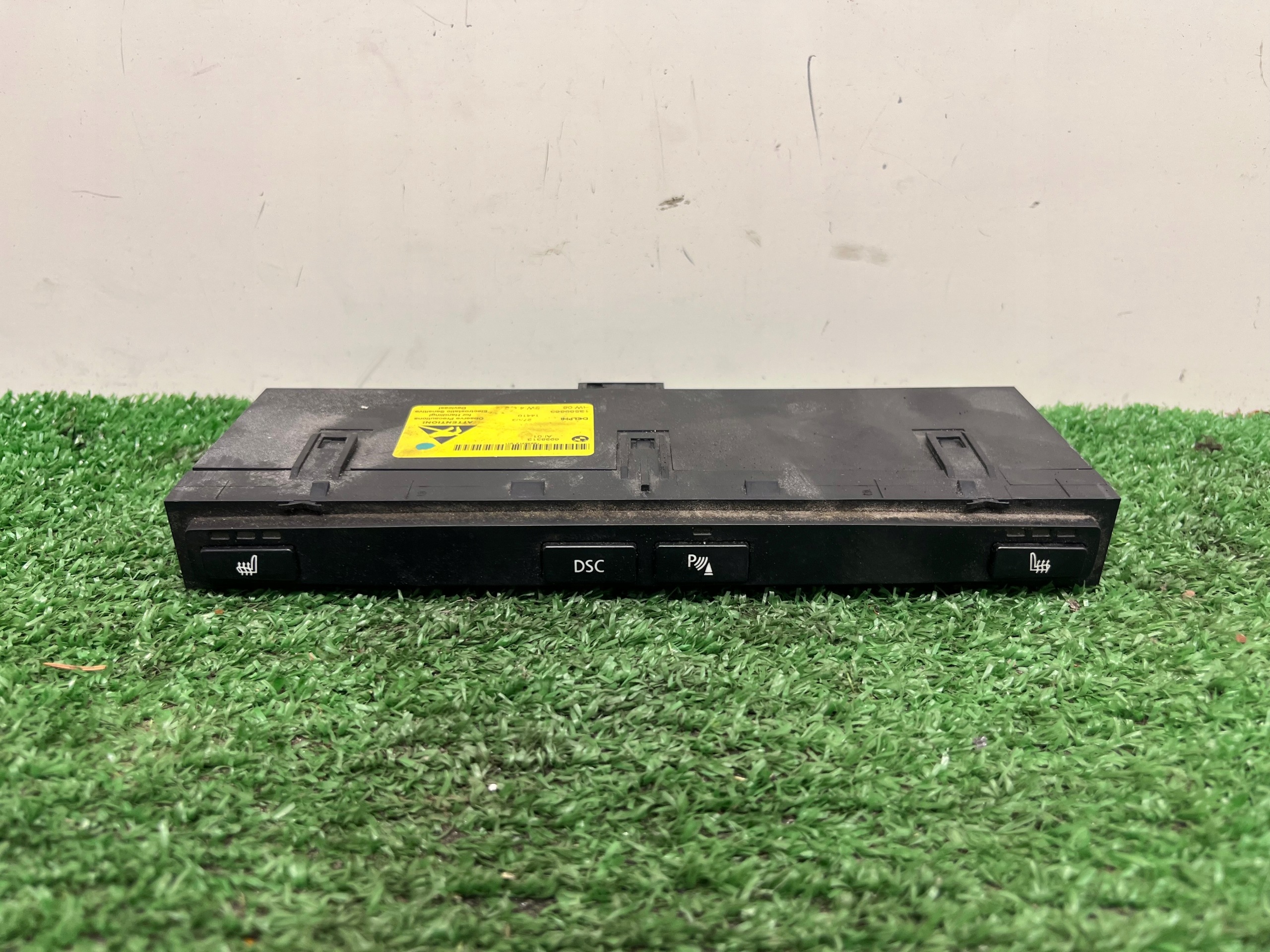 PANEL Bouton BMW E60 6938313