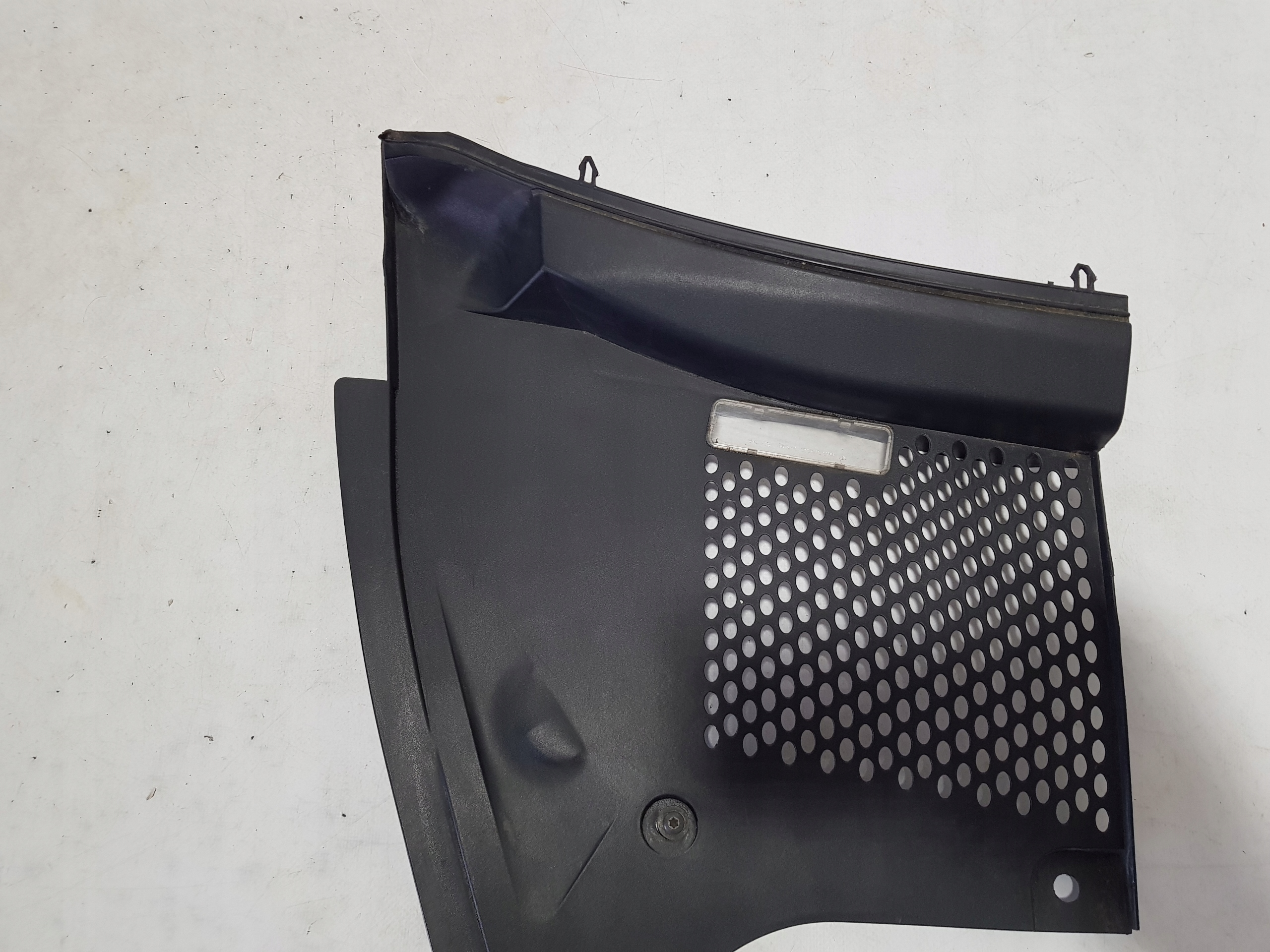 cover under the window right PORSCHE BOXSTER 986 99657256201