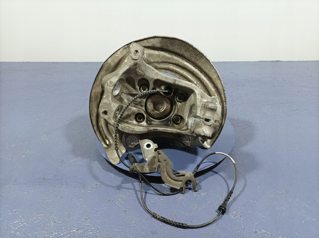 BMW 3 G20 G21 2.0 B 184 KM ZWROTNICA PIASTA PRZÓD PRZEDNIA PRAWA 621654 Numer katalogowy części 621654