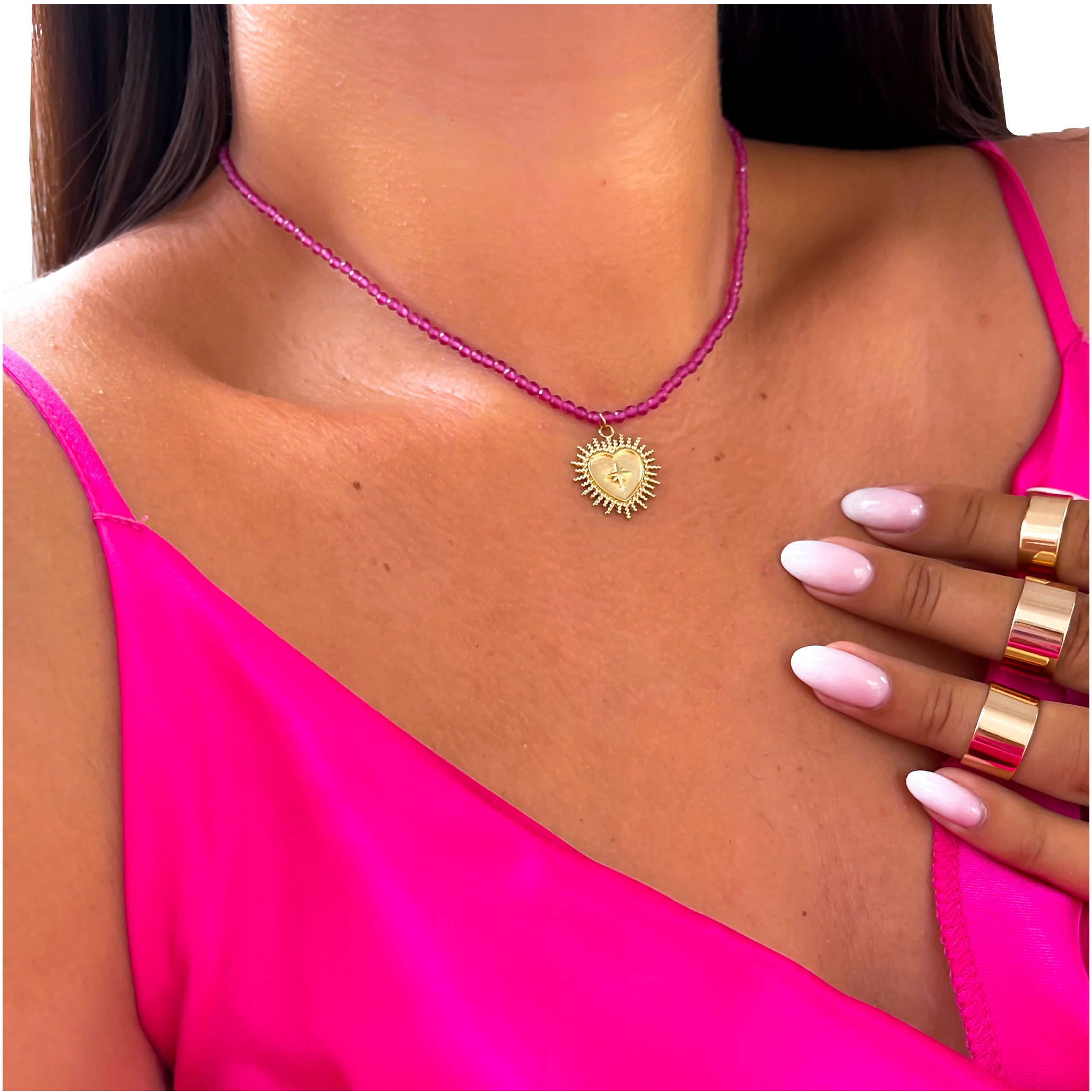 

Naszyjnik Choker Różowe Kamienie Zawieszka Serce
