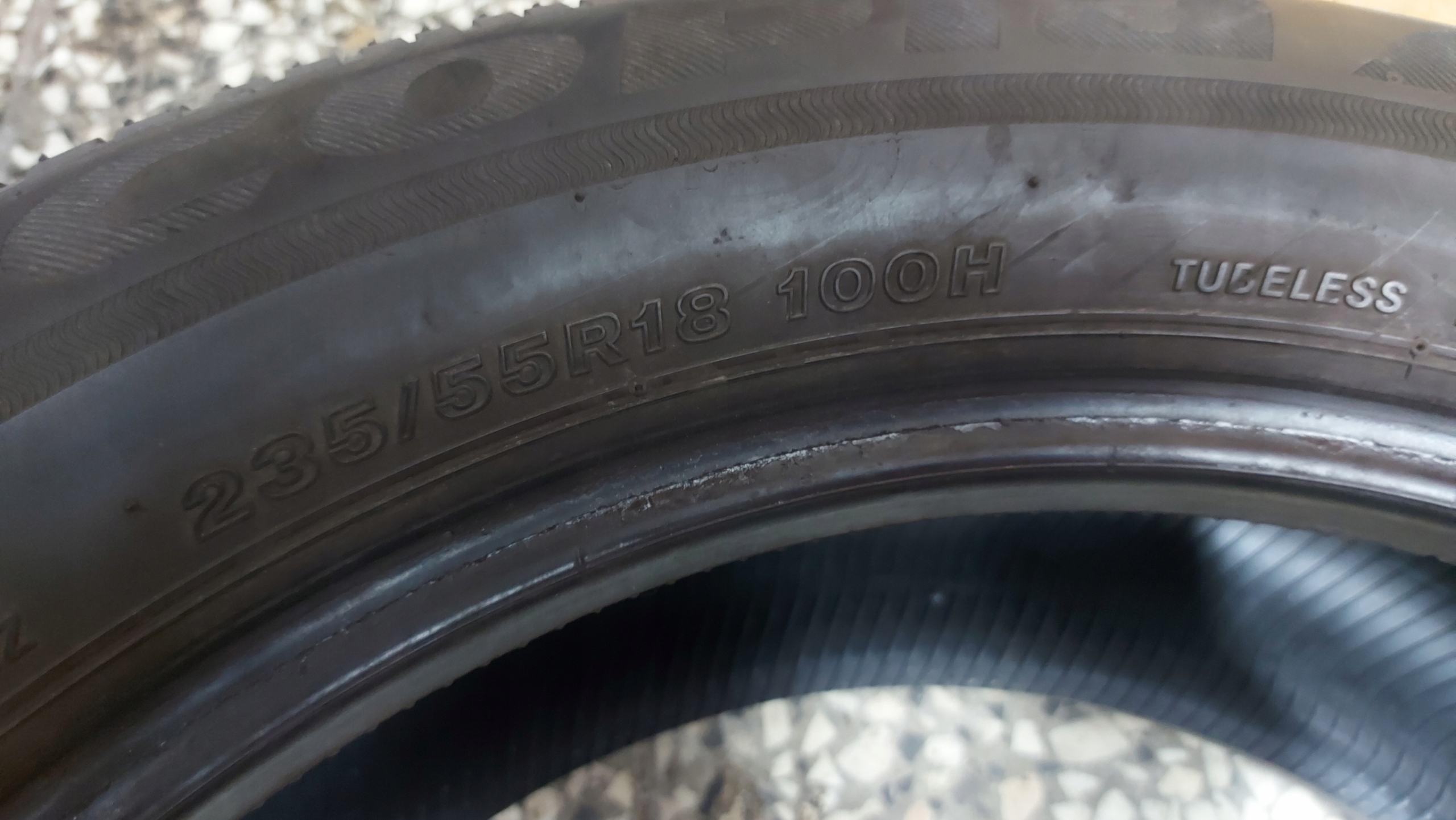 BRIDGESTON ECOPIA HL 422 plus 235/55R18 tyres summer 4,5mm