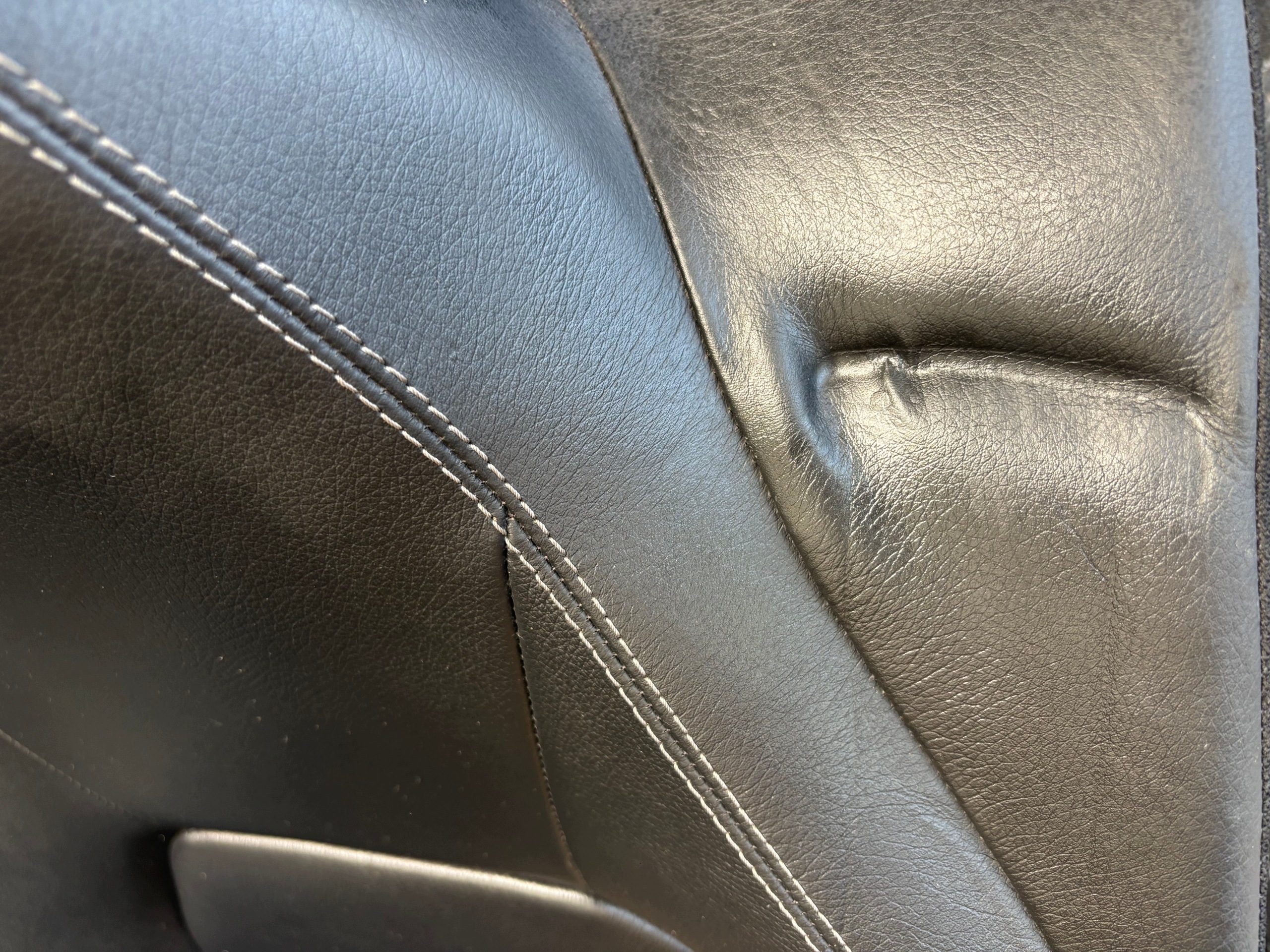MERCEDES E-KLASA W207 COUPE seats front seat side upholstery leather