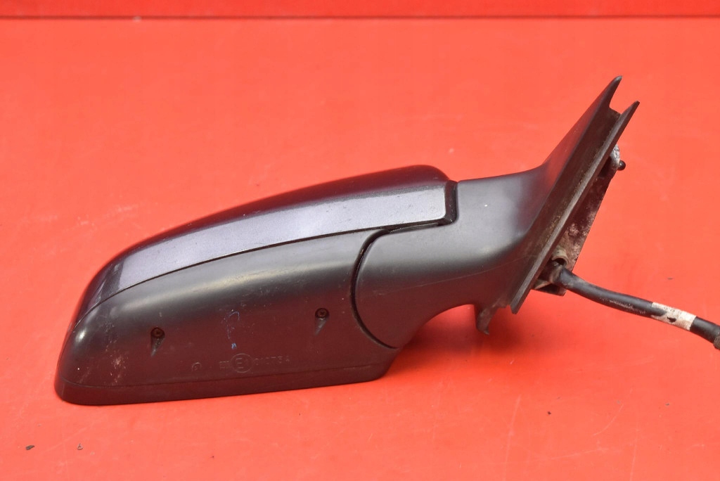 mirror right LZ7L EU 010754 AUDI A3 8P 03-05 5 PIN
