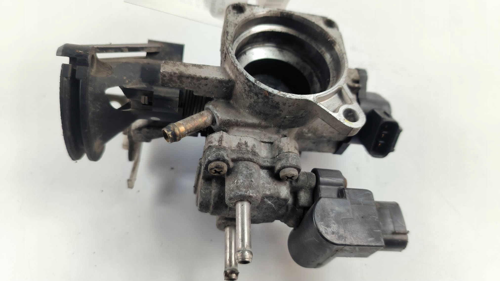 Valvola a farfalla 136800-1700 TOYOTA YARIS e