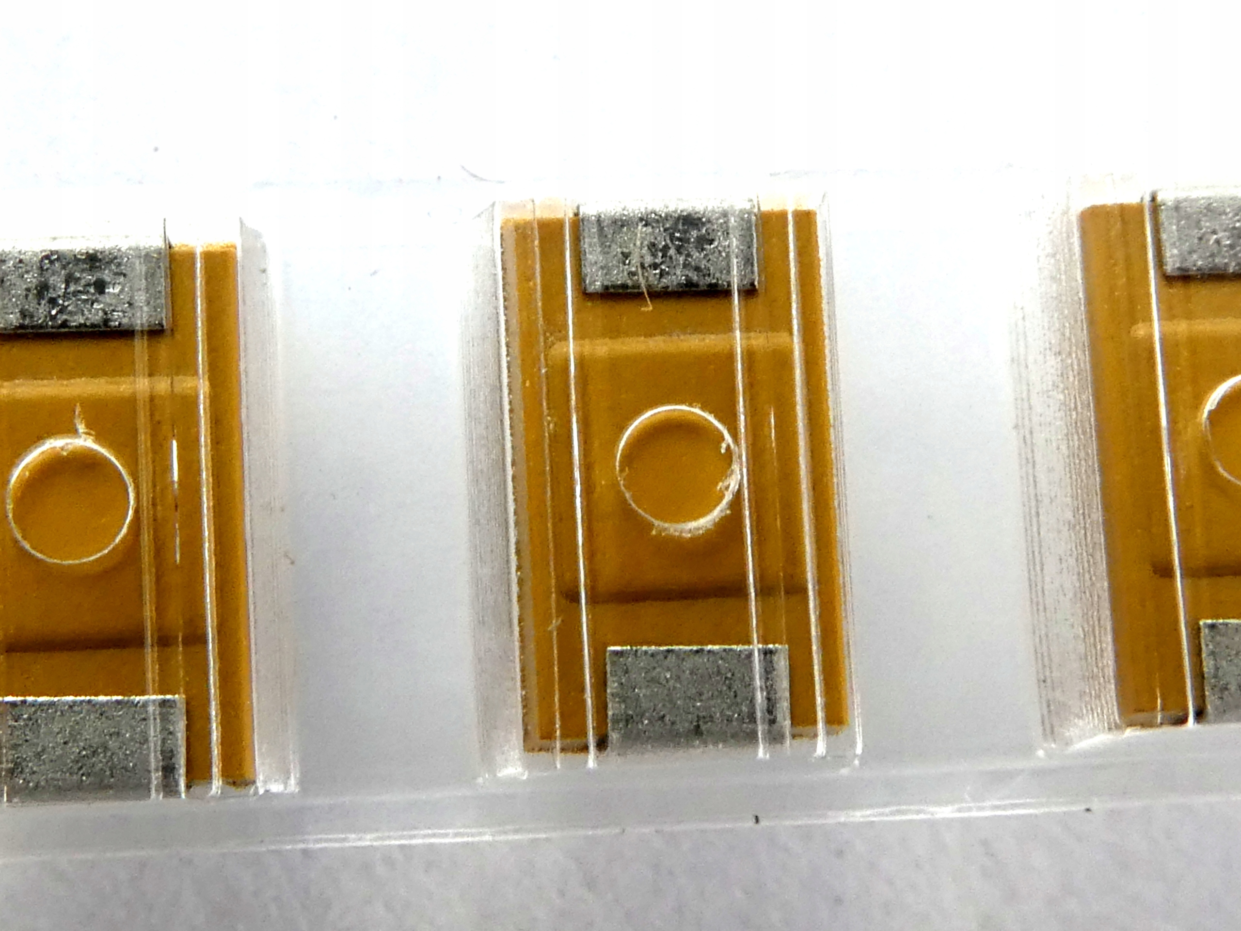 

Tantalowy Smd 15uF 10% 25V DC 10szt