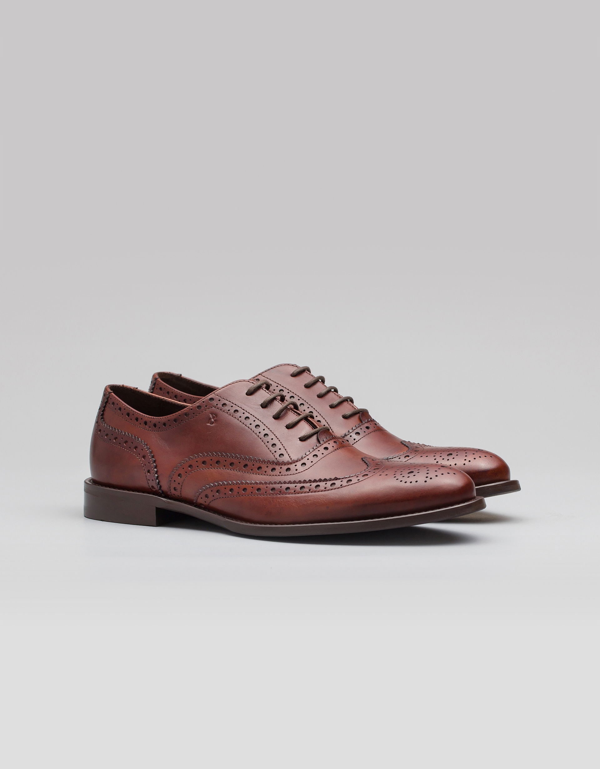 

Jasnobrązowe buty brogsy b003 codzienne 39