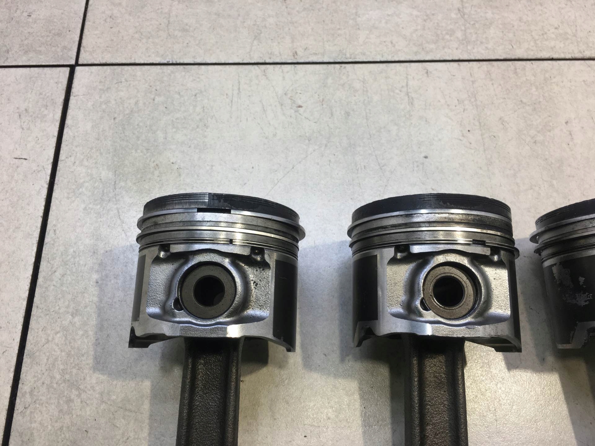 piston connecting rod FIAT STILO 1.9 JTD