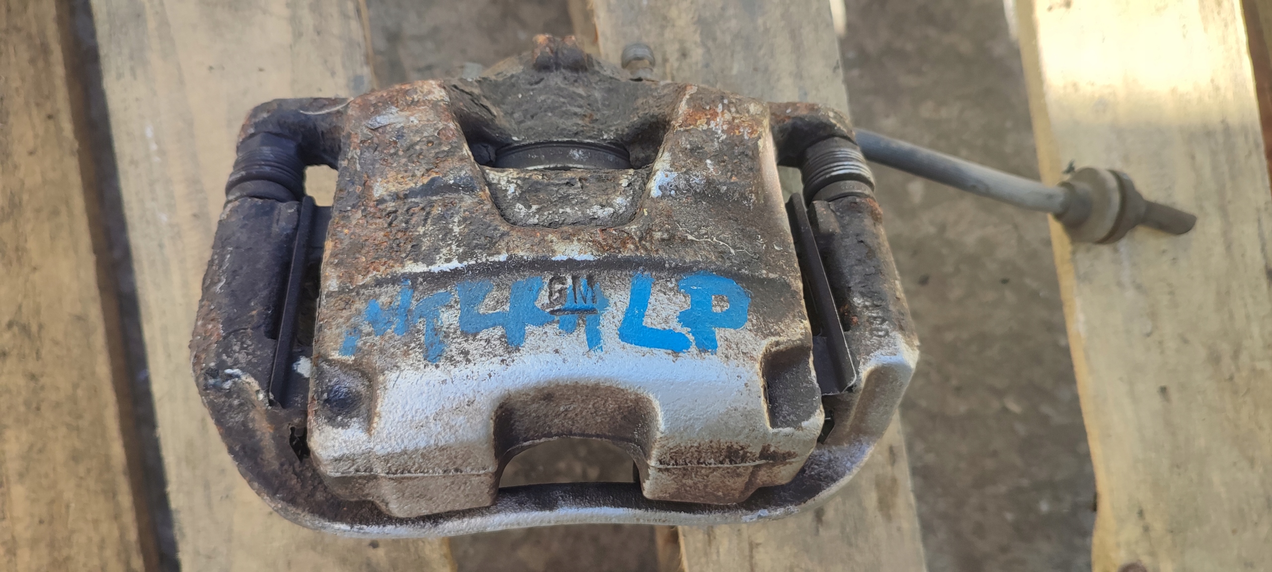 caliper brake left front left front OPEL MOKKA A
