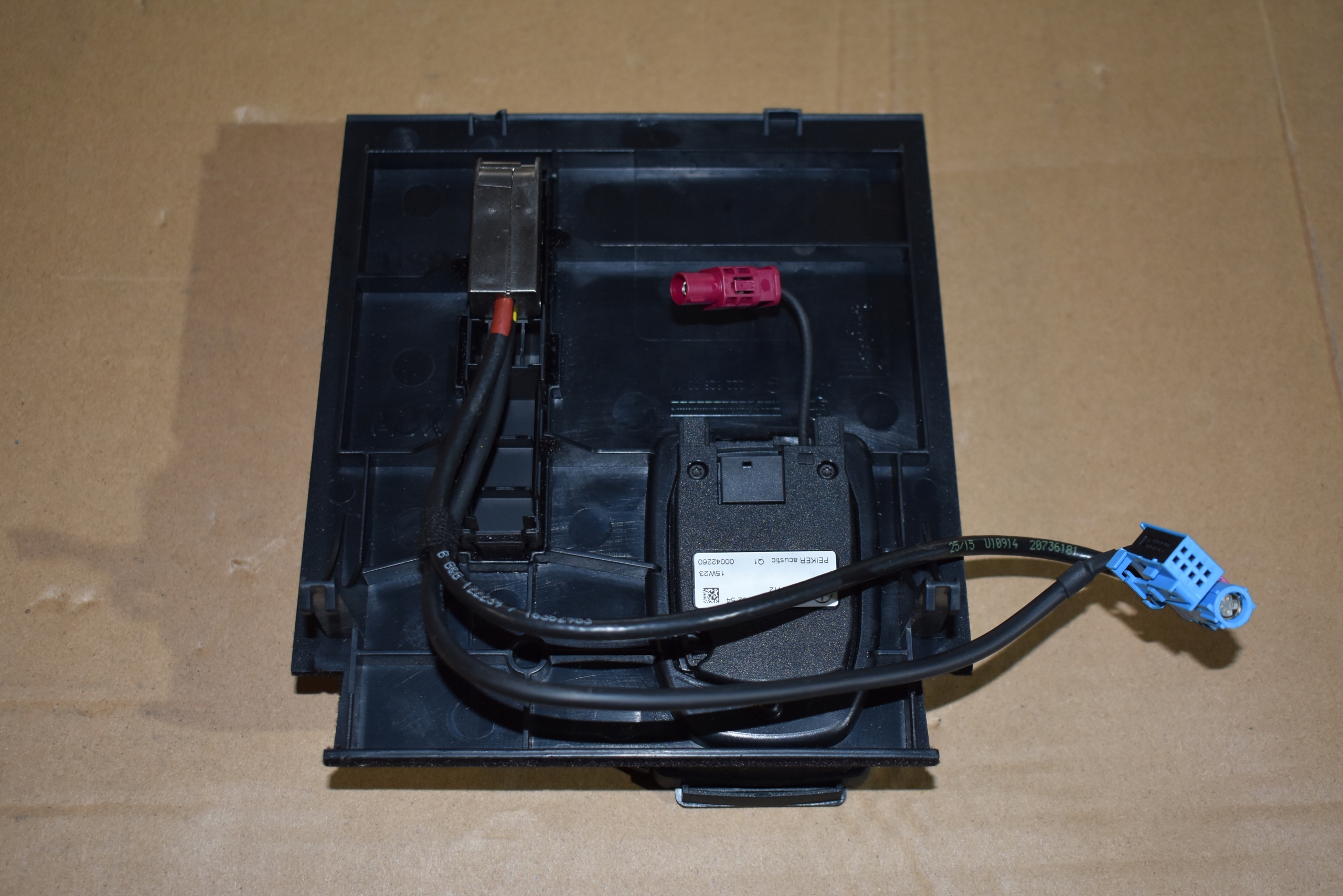 IDEALNY modulo TELEFONU MERCEDES W217 W222 1 9