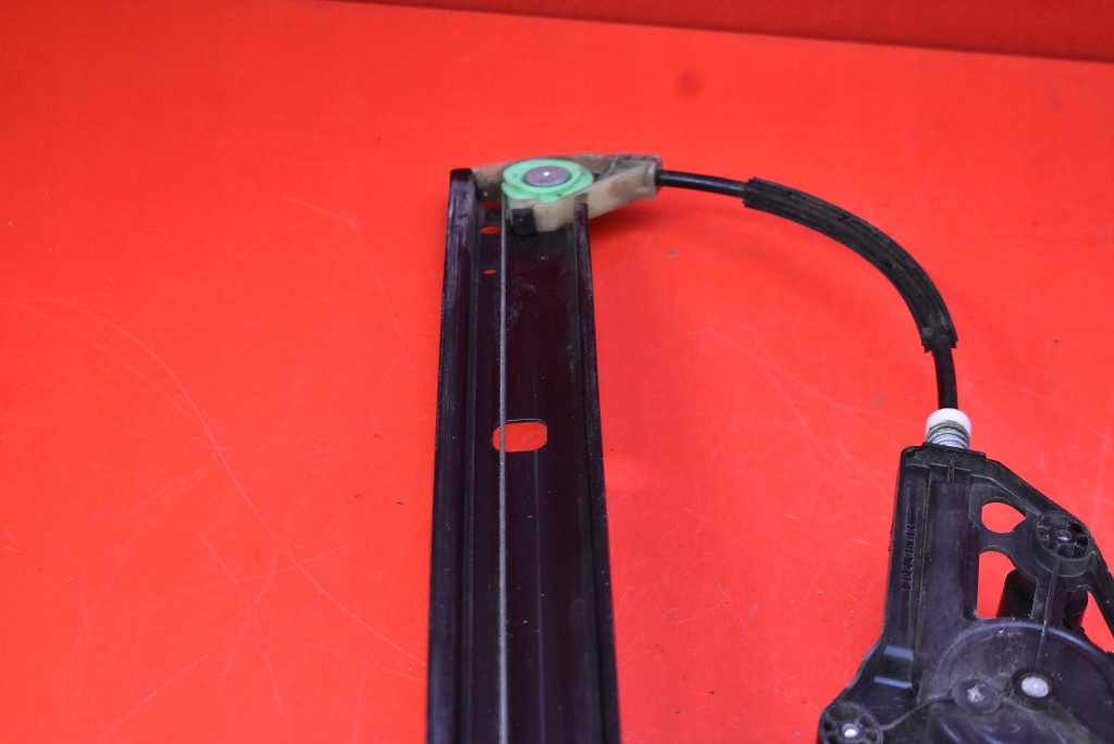 window regulator right front EU 5E083762 SKODA OCTAVIA 3 III 5D HB 13-17