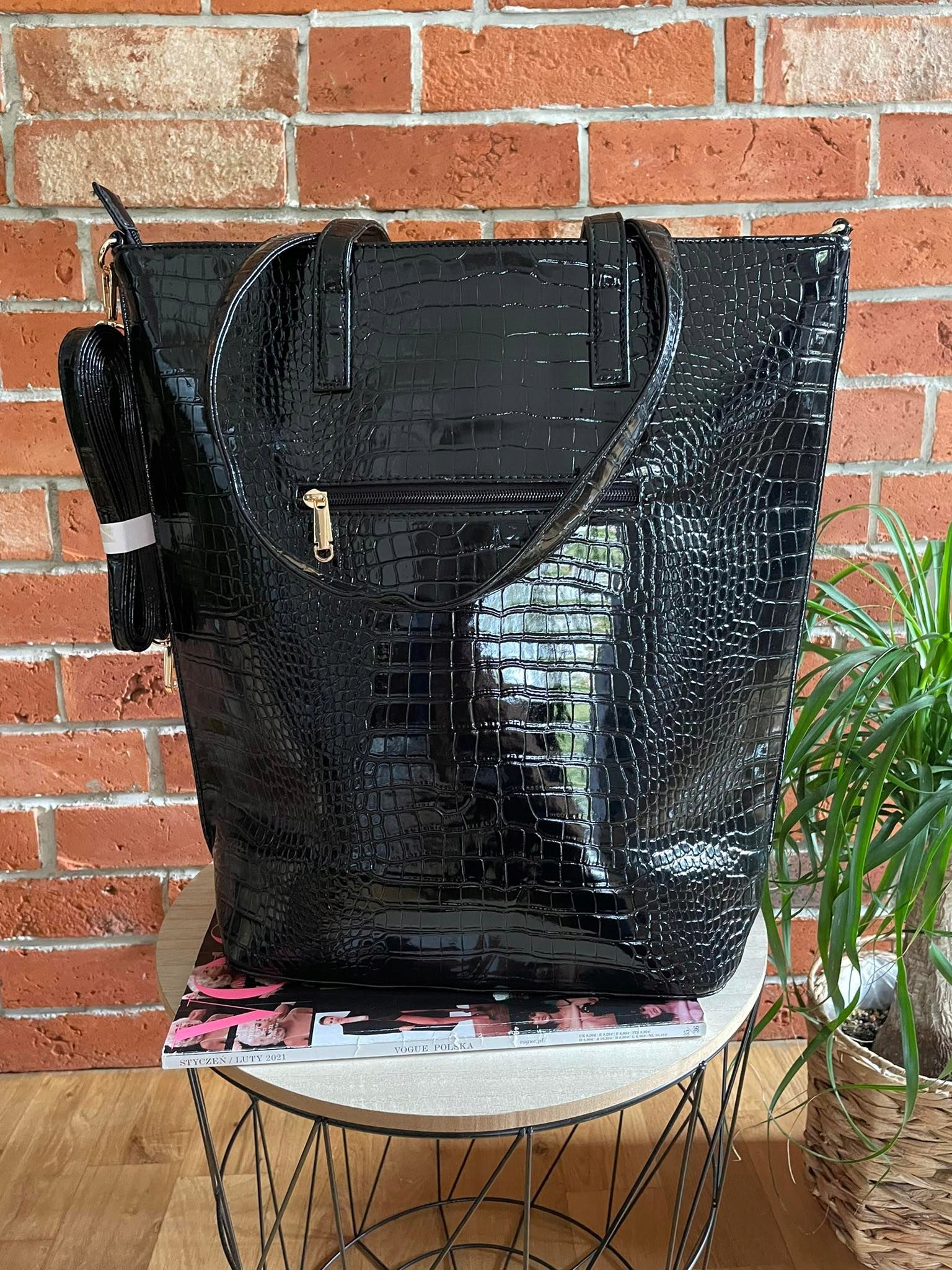 ŚWIETNA LAKIEROWANA TORBA SHOPPER ALIGATOR xl A4 Wzór dominujący zwierzęcy