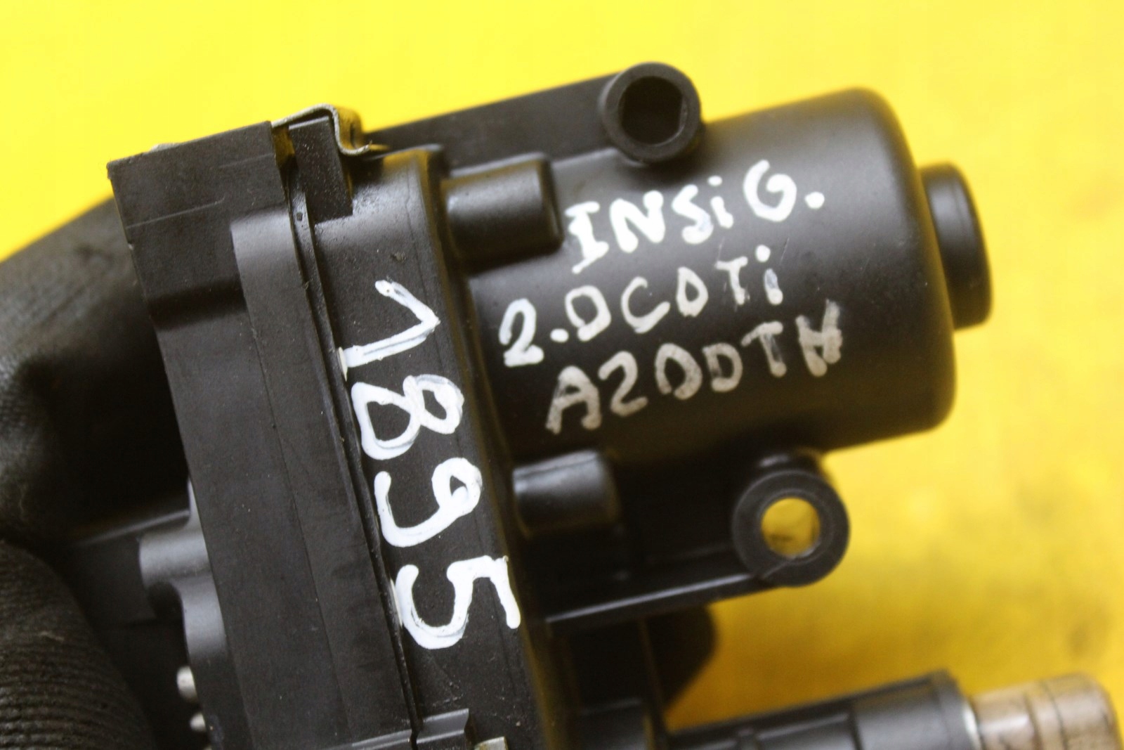 контроллер крышек коллектора insignia 2.0 A20DTH