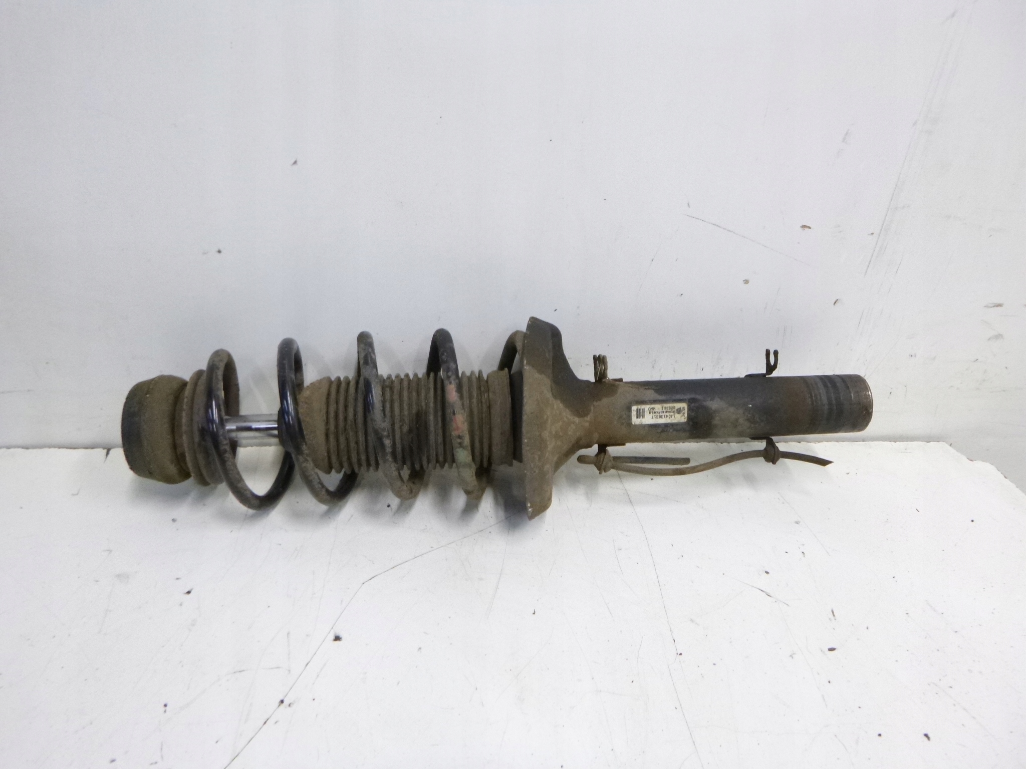 shock absorber front right SEAT LEON 1.6 2002r. 1J0413031T