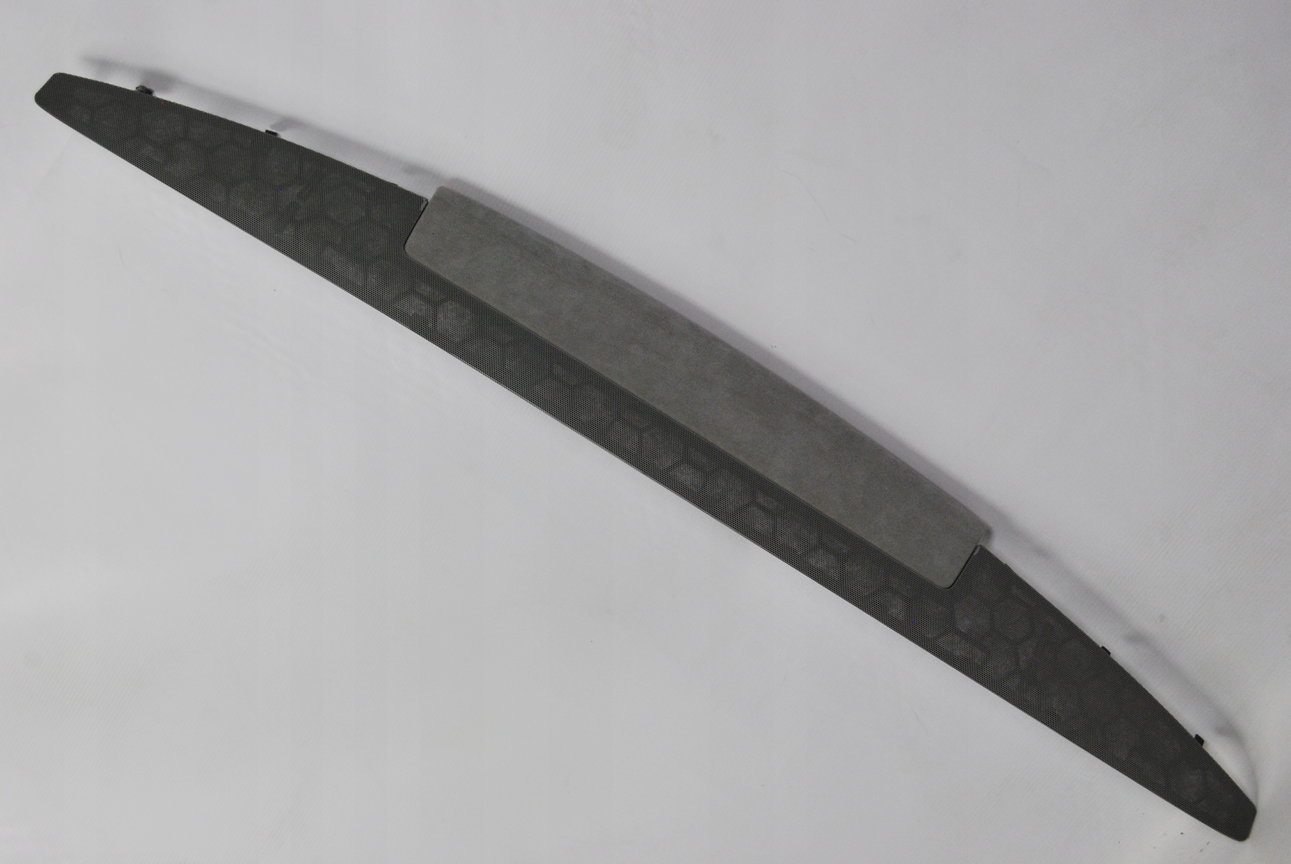 Третій стоп-сигнал Audi A8 D3