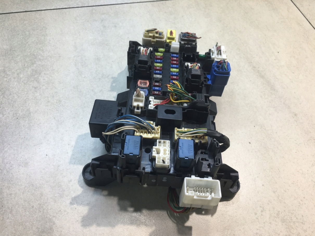 Module fusibles SUZUKI GRAND VITARA II 1.9 DDiS