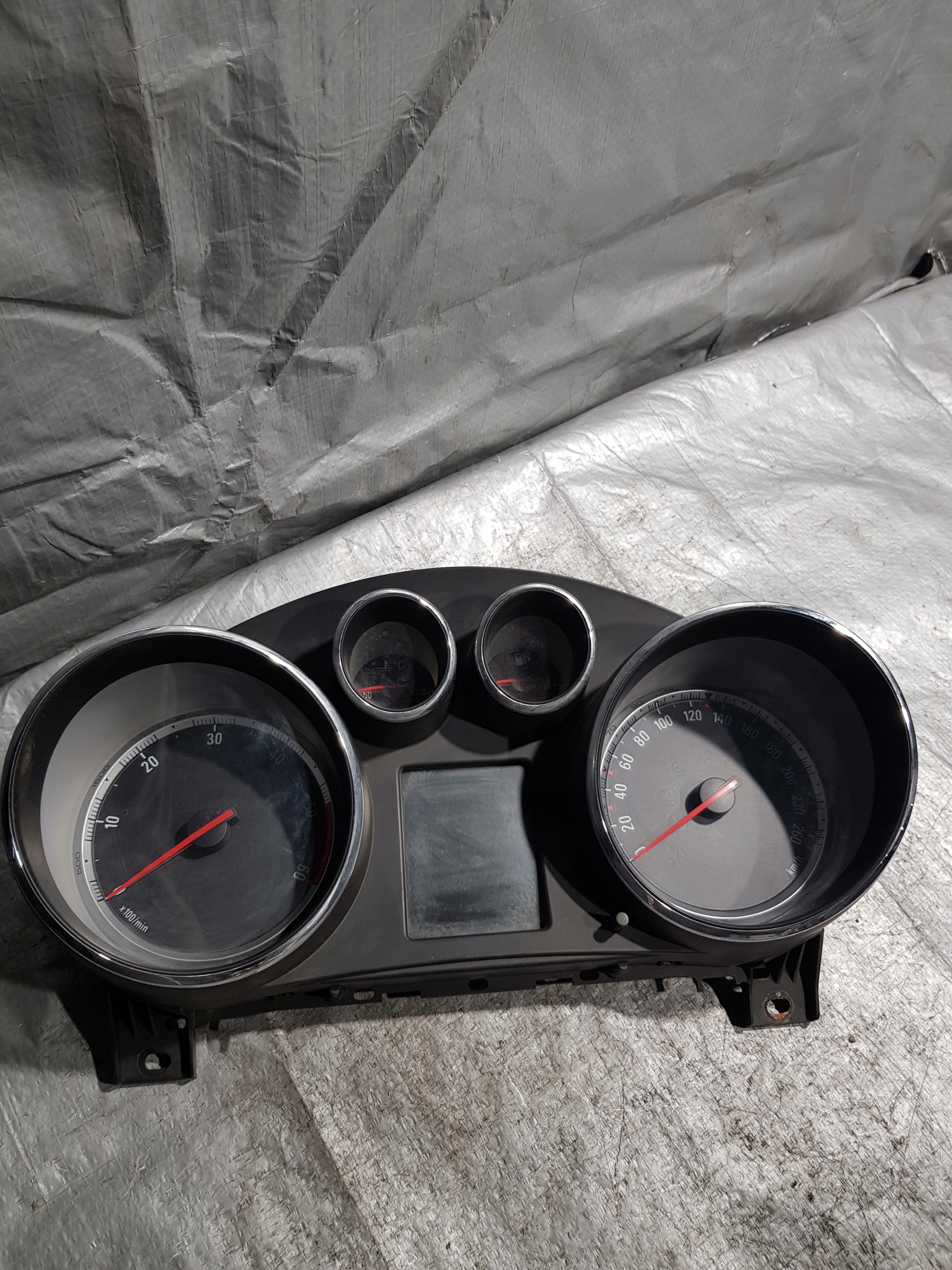 dials dials EU 13327313 OPEL INSIGNIA 2.0 CDTI