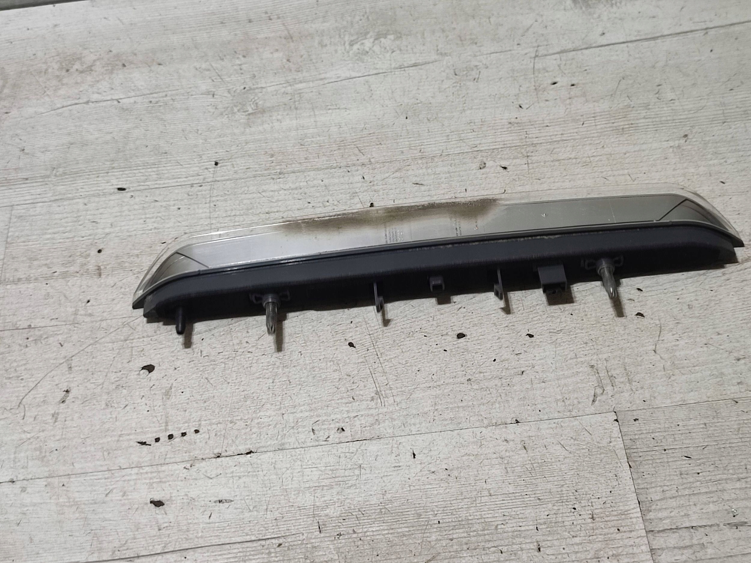 Peugeot 308 2019 Trzecie light stop