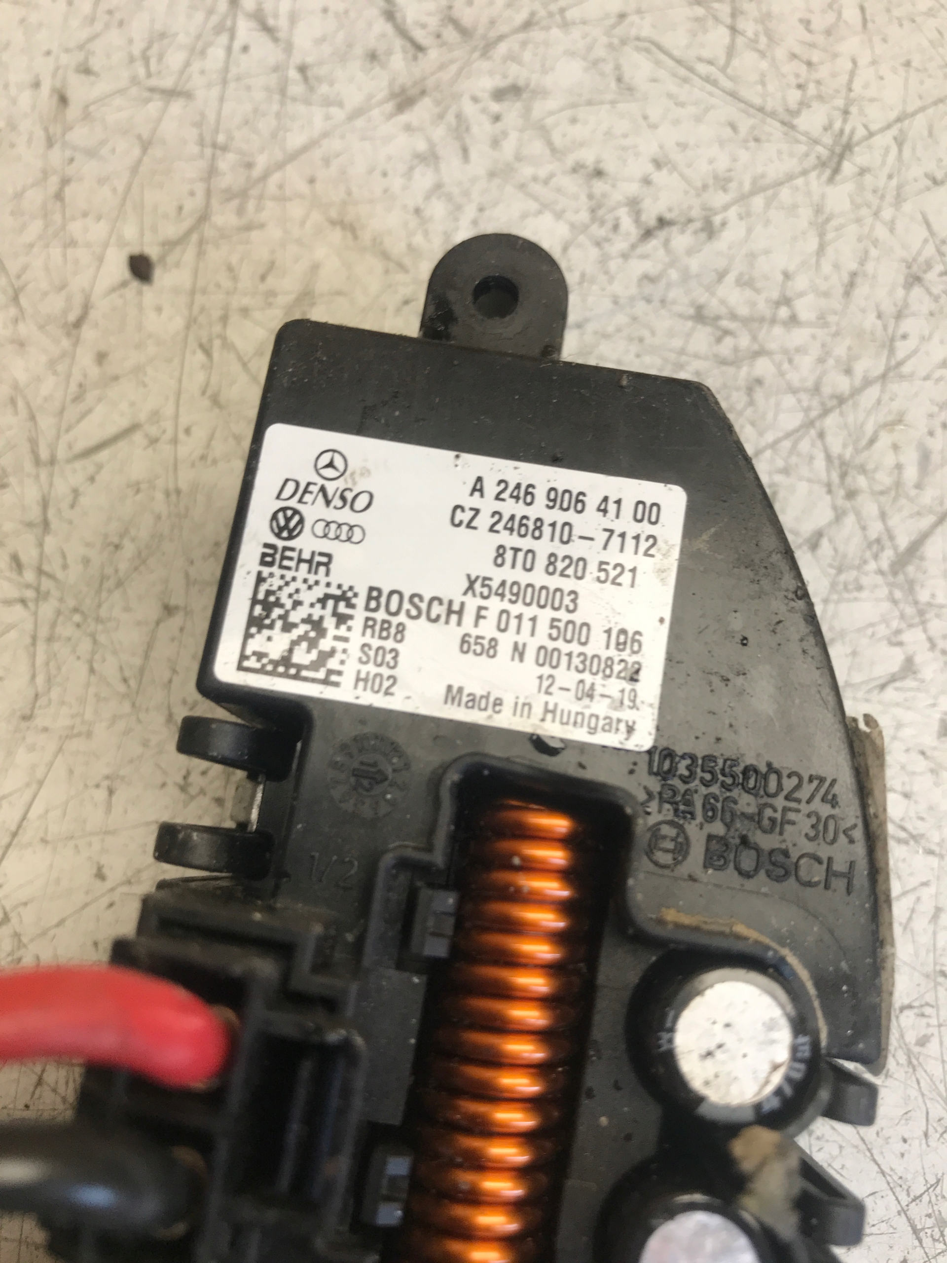 DMUCHAWA Lüfter AUDI A4 B8 A5 LIFT 8T0820521
