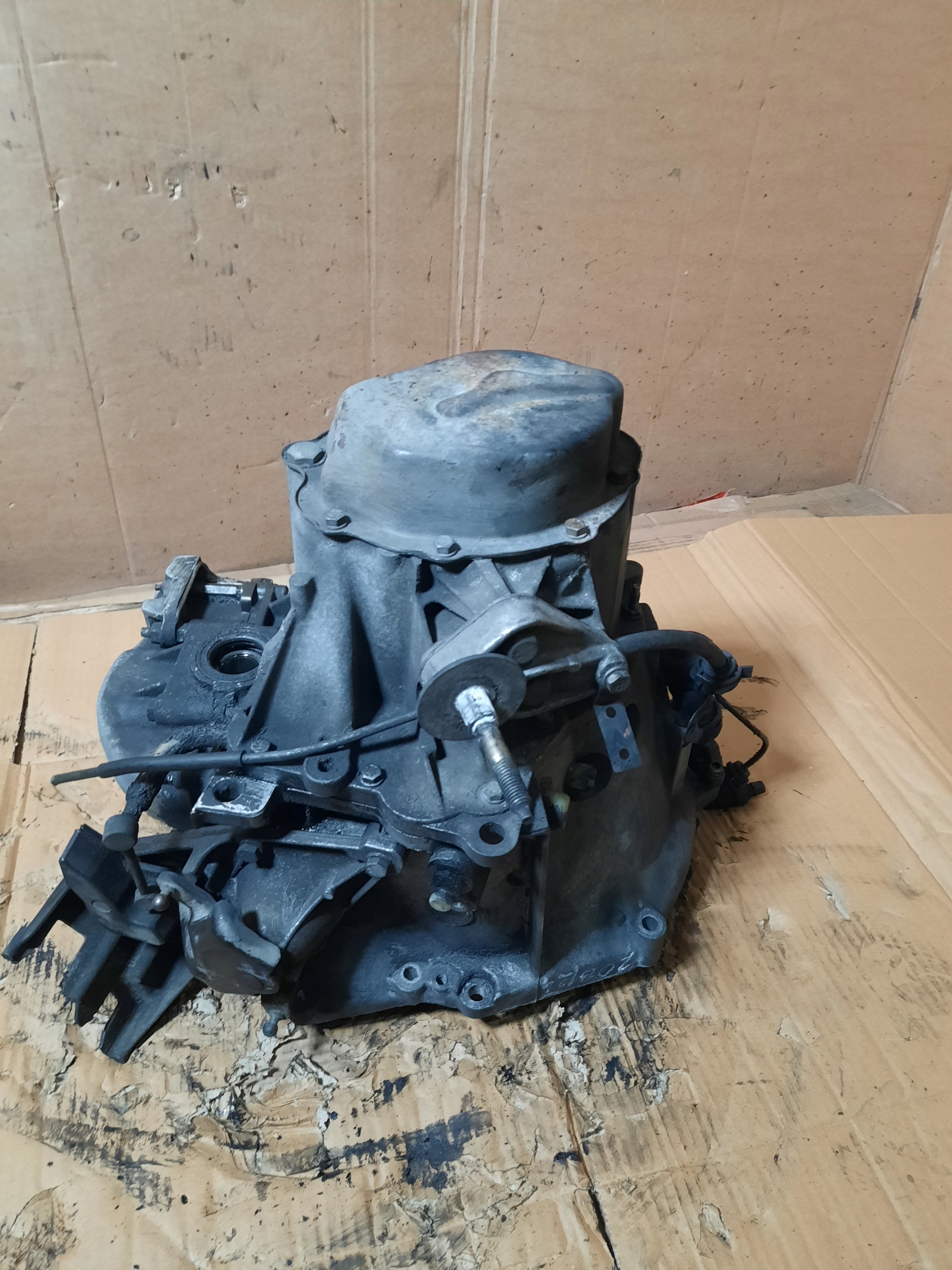 CITROEN XARA PICASSO OE 20DM62 Getriebe