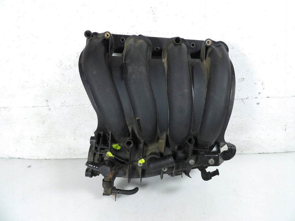 BMW 1 E87 1.6B intake manifold 7518751