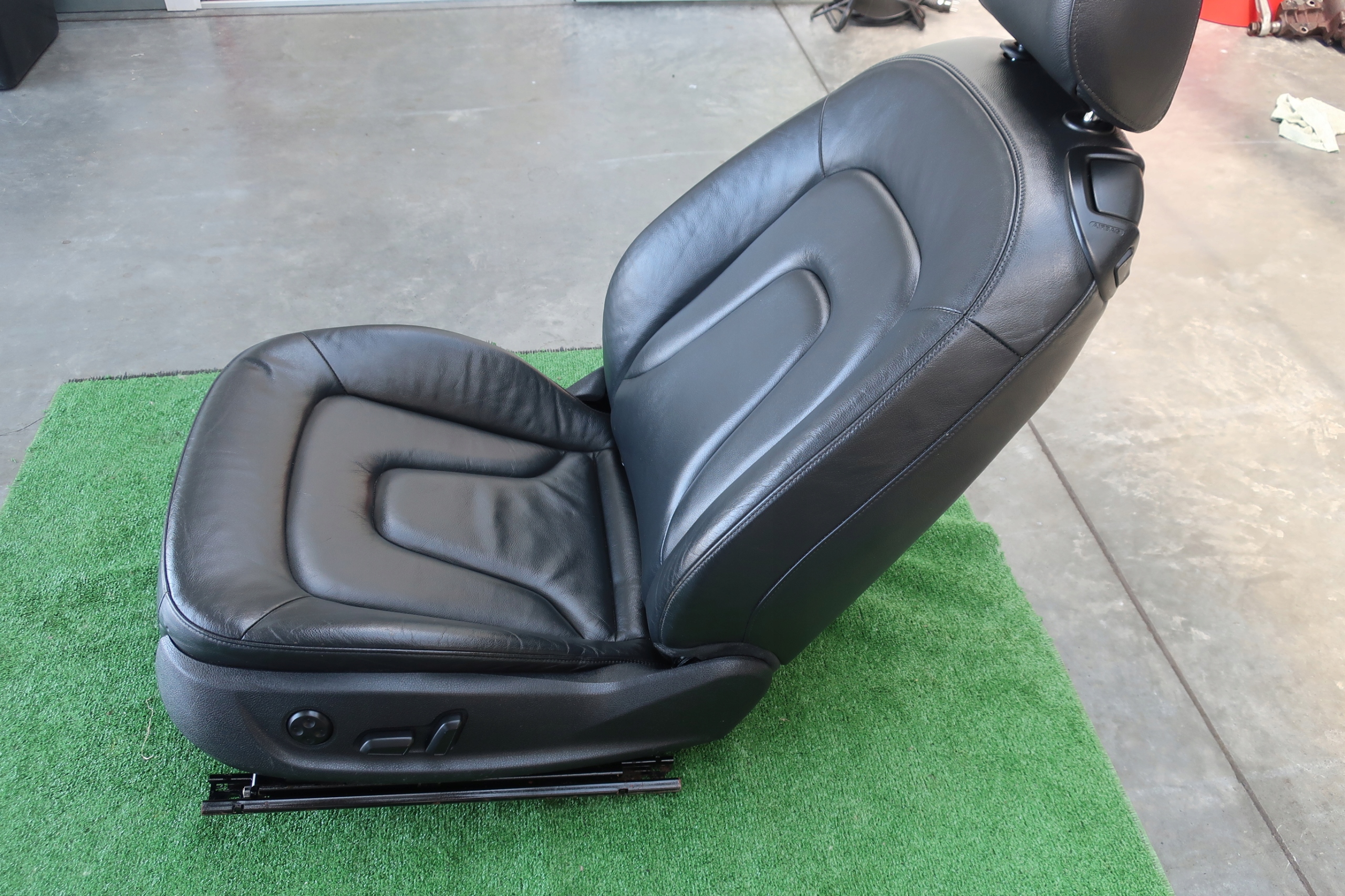 Sitz links vorne KIEROWCA AUDI A5 COUPE IDEALNY 2007R