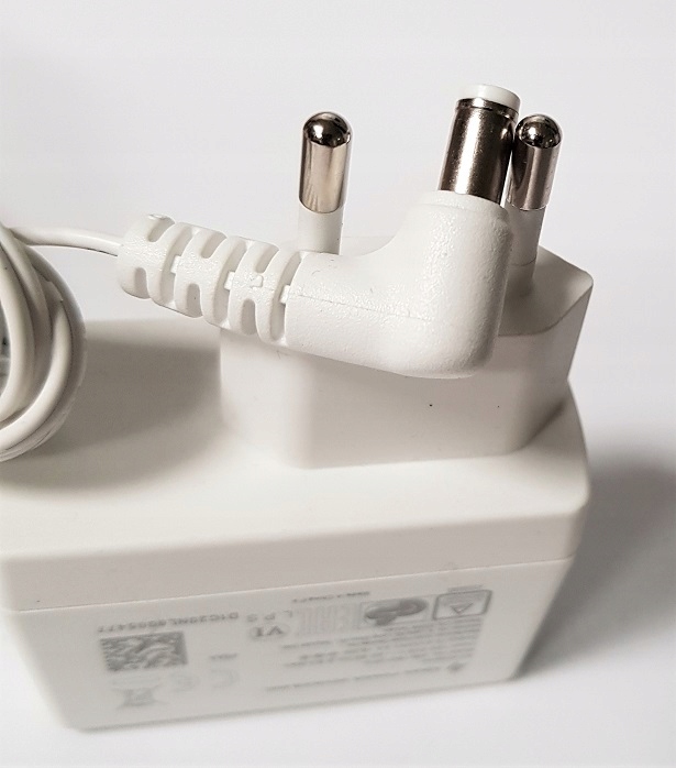 ORYGINALNY ZASILACZ APD 12V 1.5A WB-18Q12FG ASIAN Kod producenta WB-18Q12FG