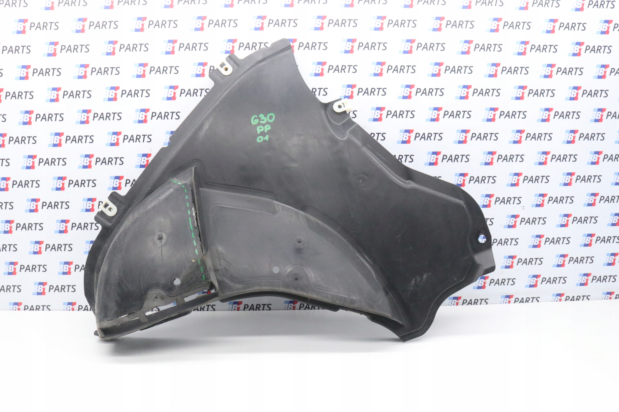 BMW G30 G31 mudguard right front front 7478704
