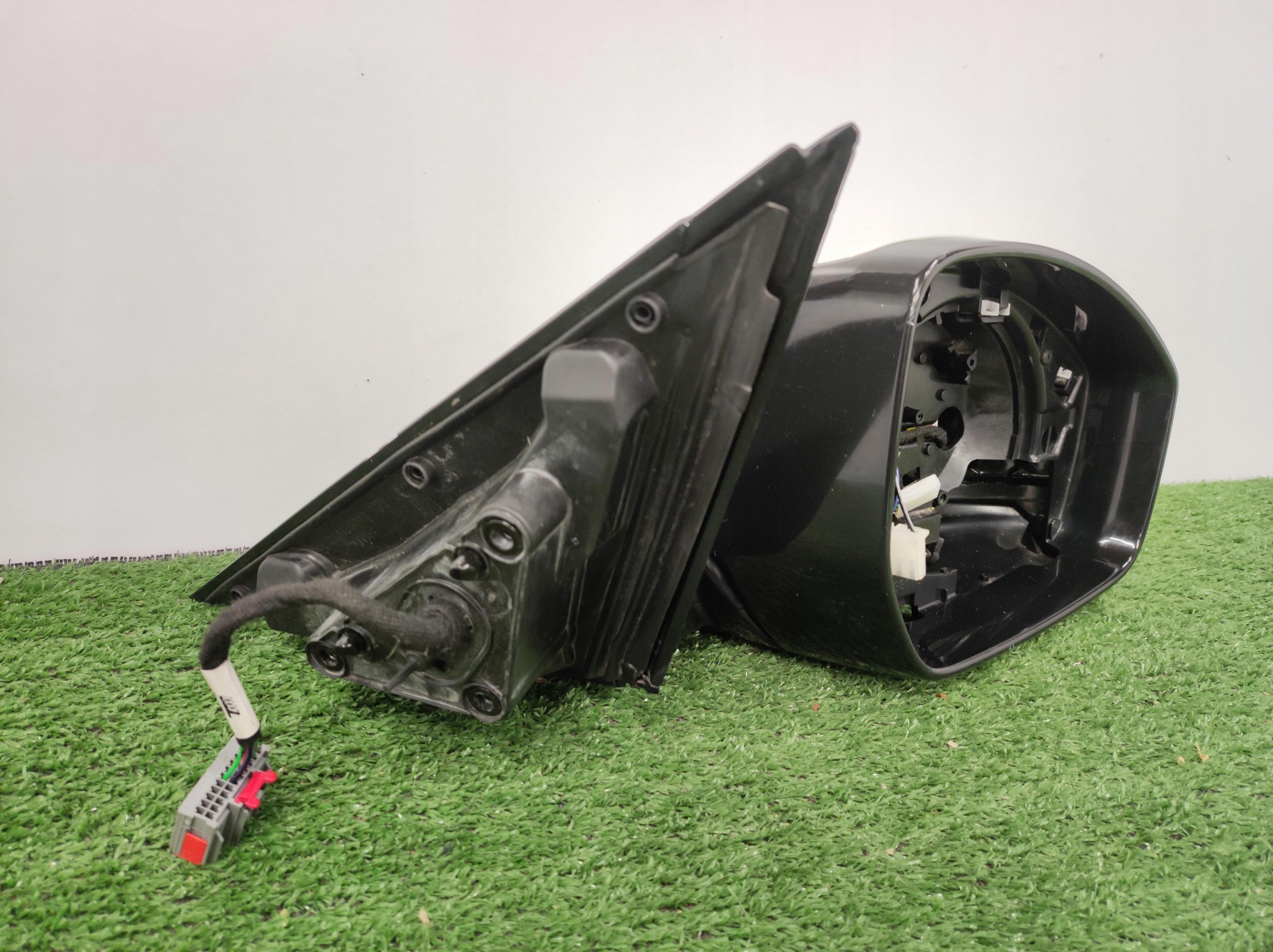 зеркало правое Range Rover Velar L560 8 пин