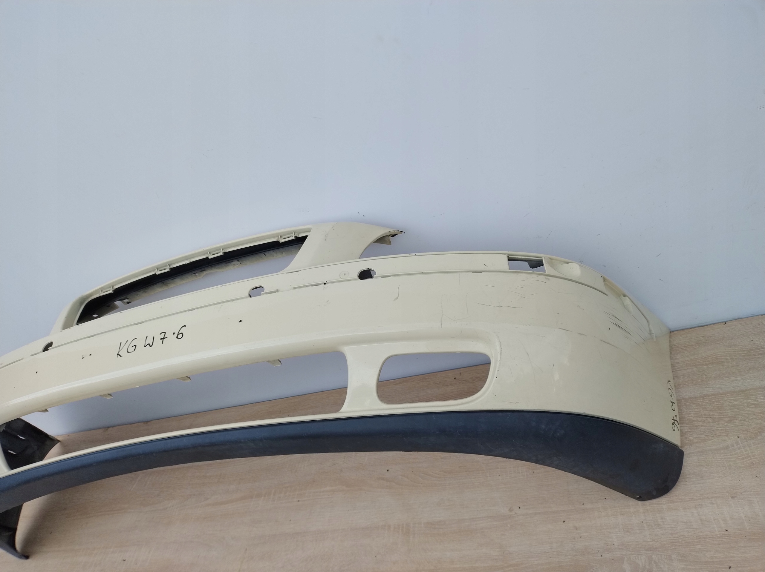 VOLVO V70 2000-2005 ROK bumper front 09484238 KGW76
