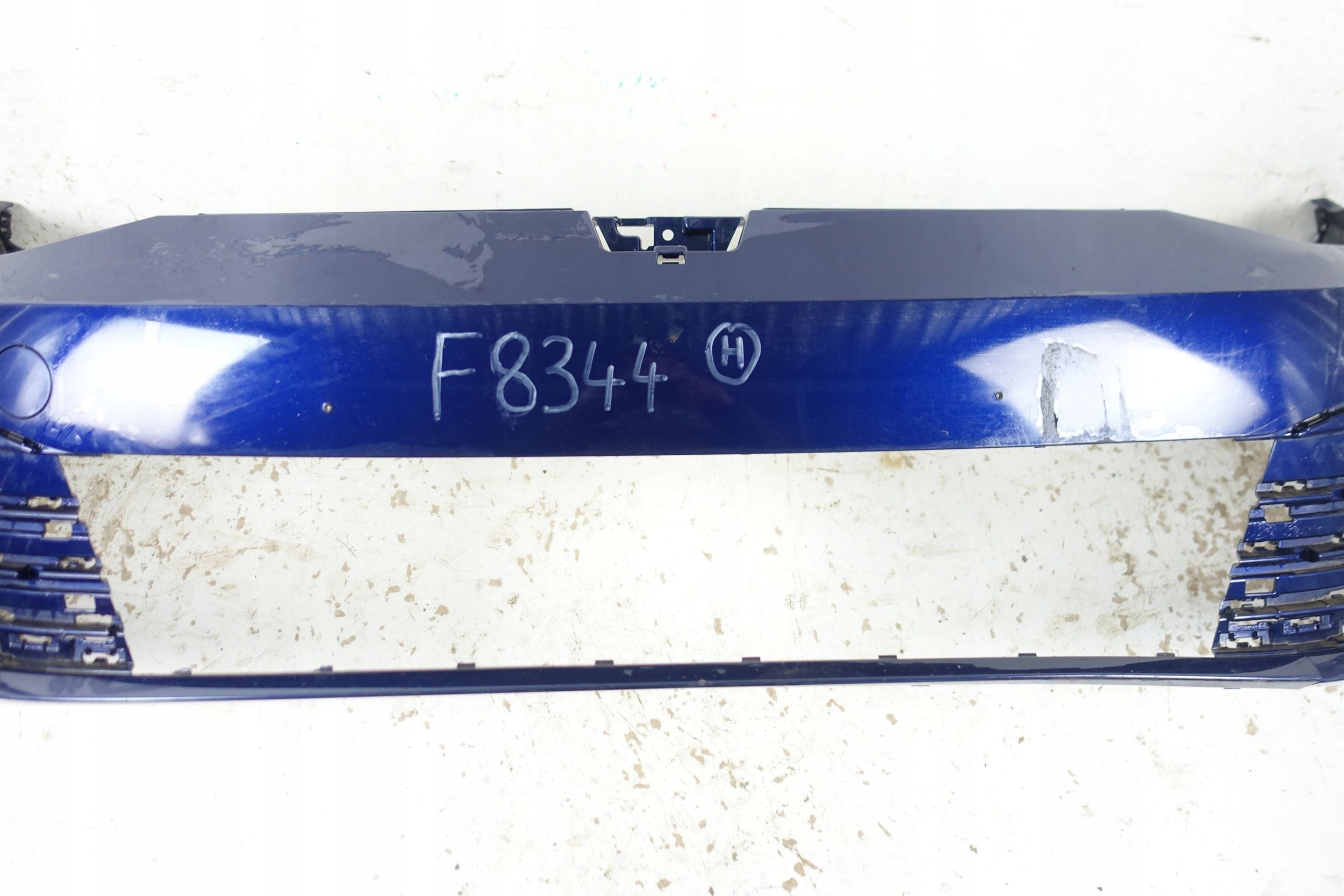 bumper front front VW GOLF VIII 8 5H 19-24 6xPDC 5H0807221J