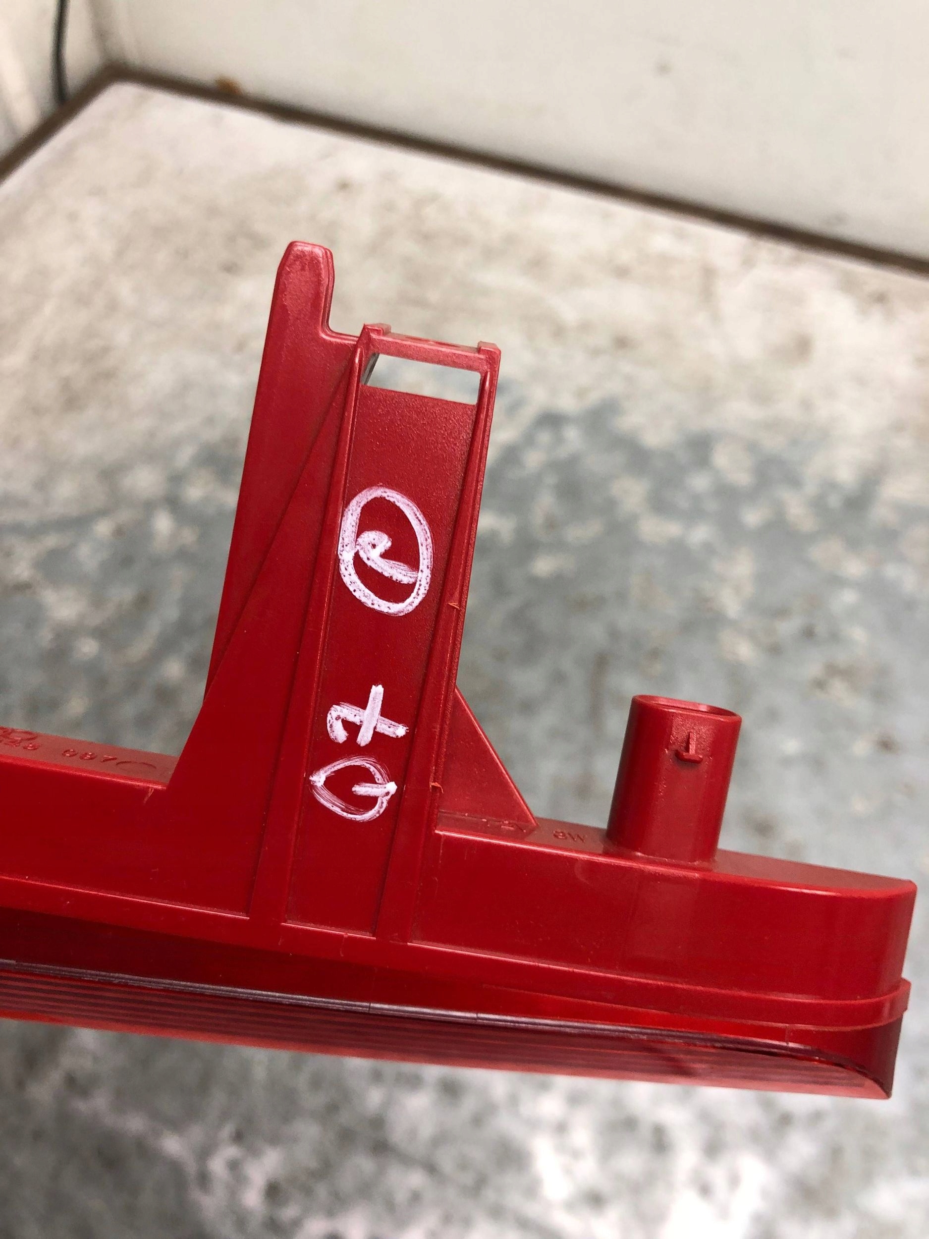 TRZECIE light STOP AUDI Q7 4M 4M0945097