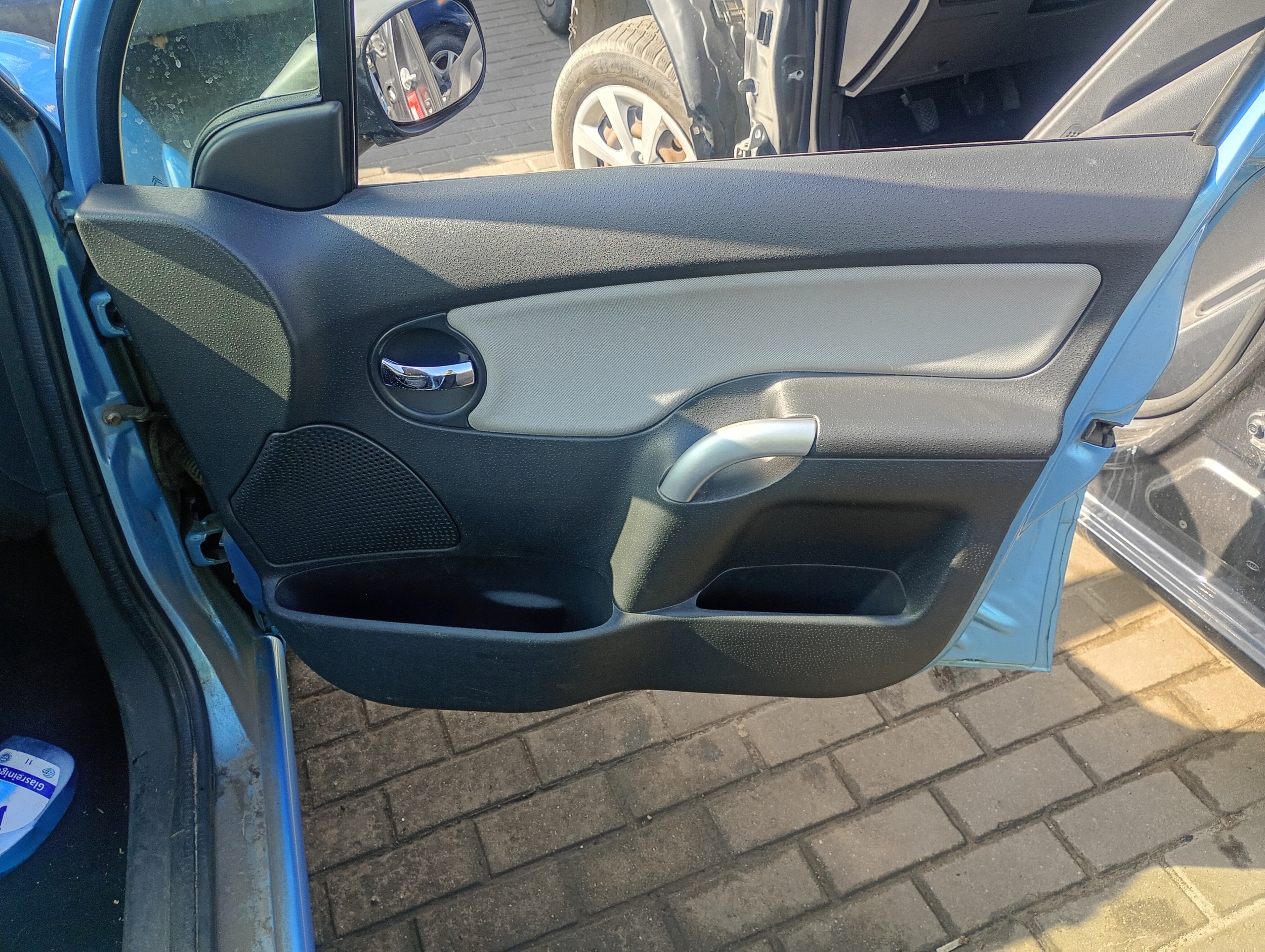 tapacír pravá Bok pravý predok Citroen C3 02-10