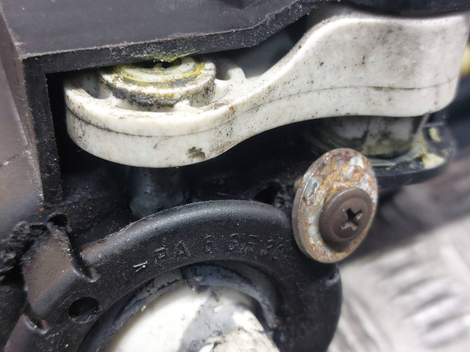 LEWAREK ZMIANY BIEGÓW + LINKI COMBO C 1.7 CDTI 55353676JN 24461921 Producent części Opel OE