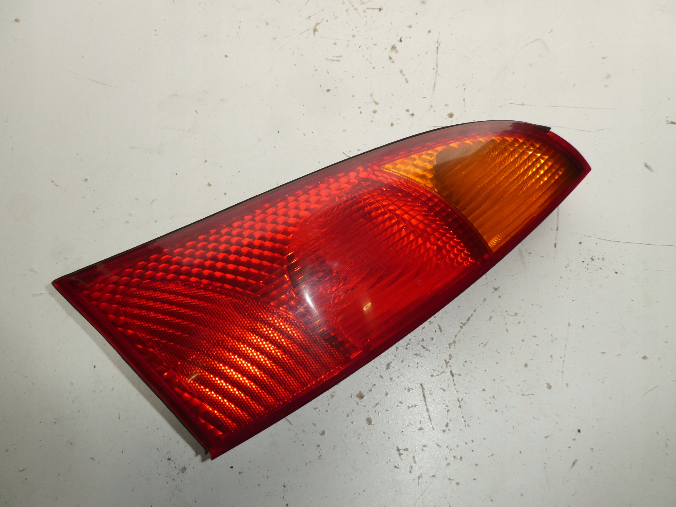 light rear right FORD FOCUS XS41