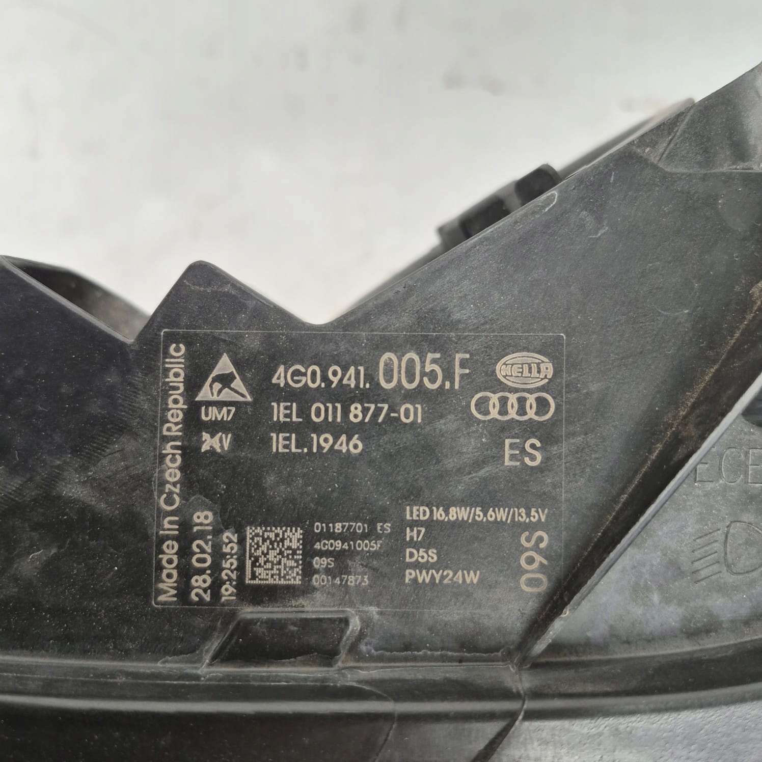 AUDI A6 C7 4G0 LIFT 14- light left front front XENON 4G0941005F