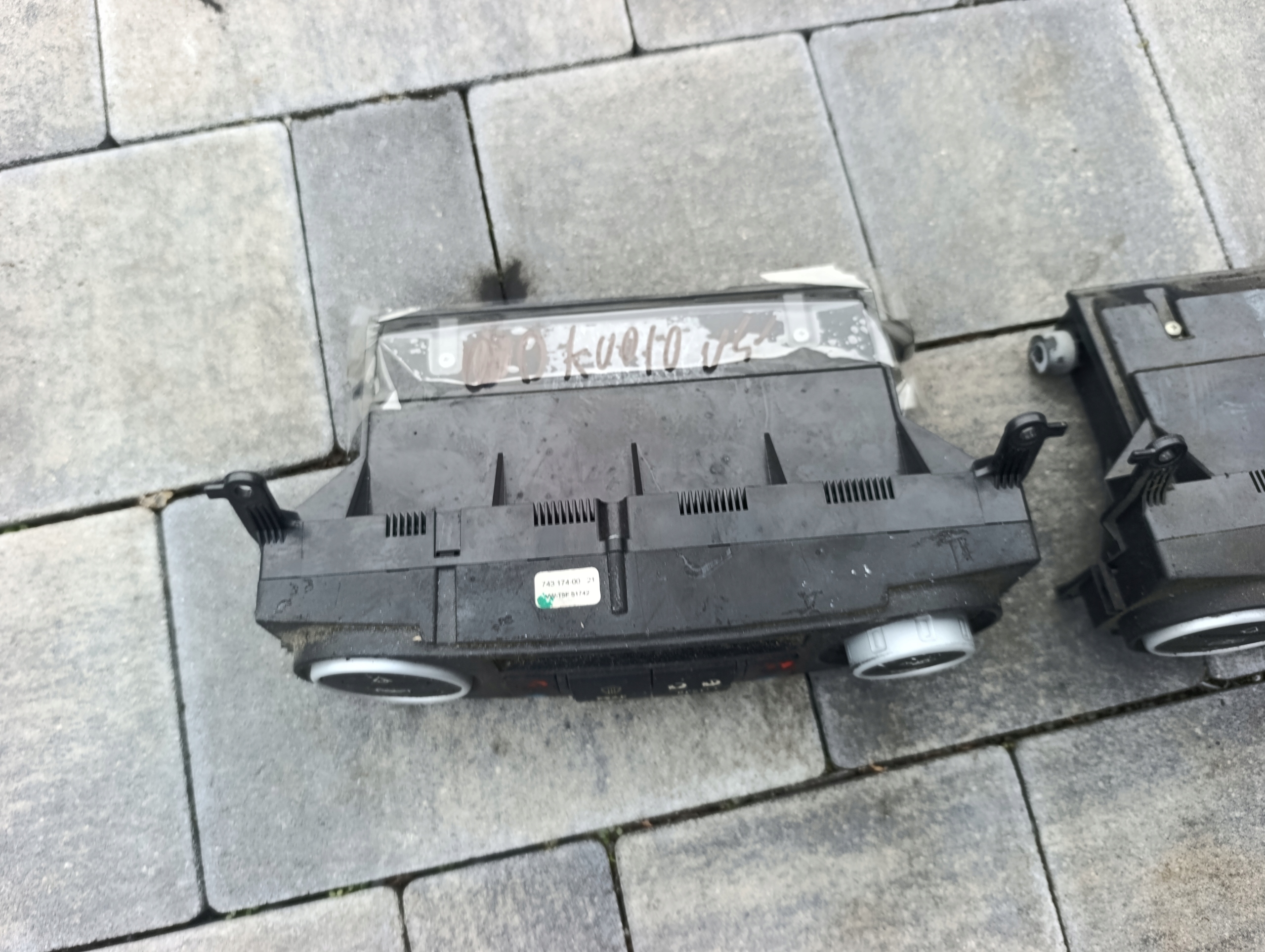 Panel climatronic/klimatronik VW T5 Multivan ovládání NAWIEWEM