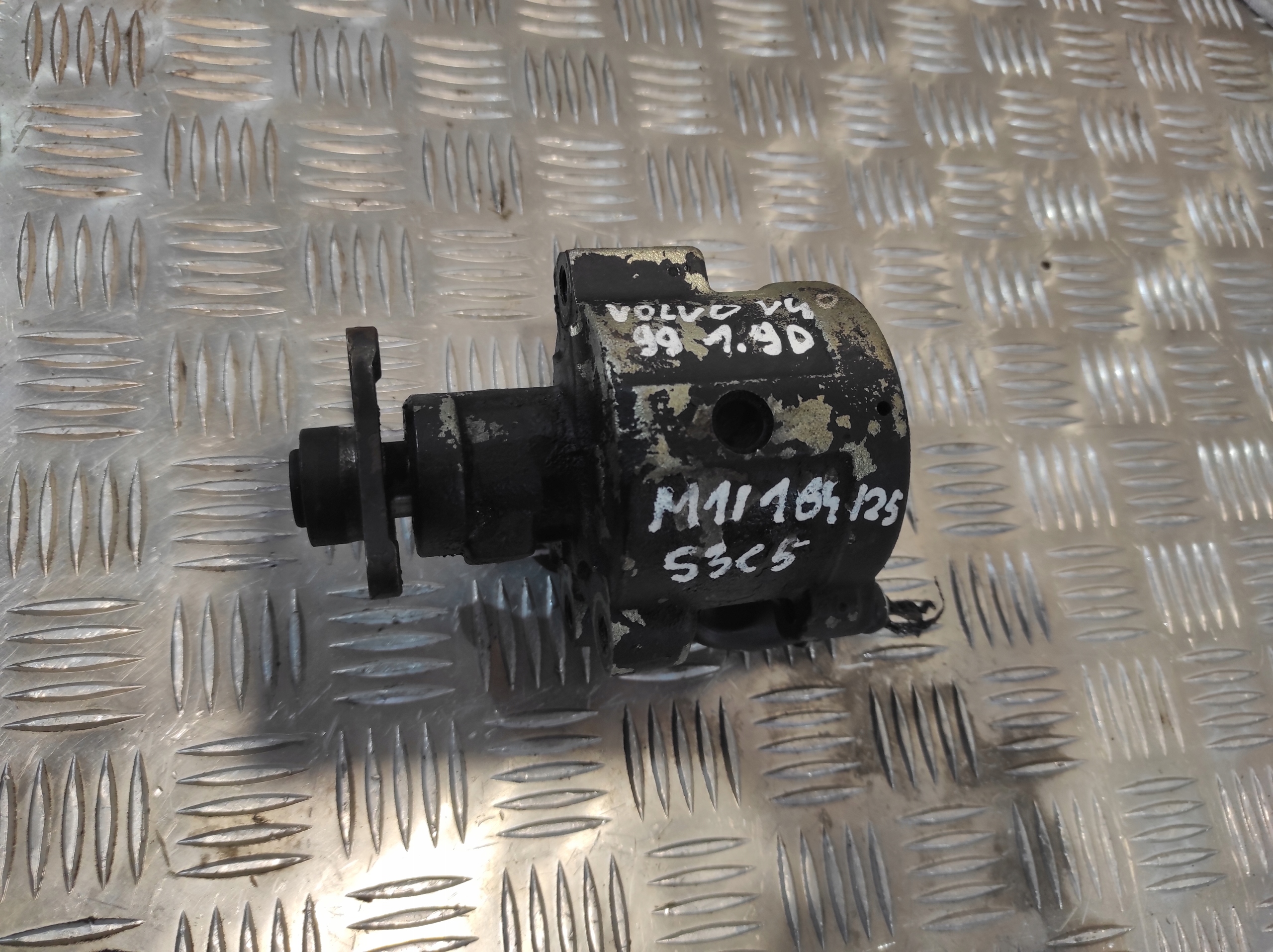 Pompa servosterzo VOLVO V40 1.9 D 7846075