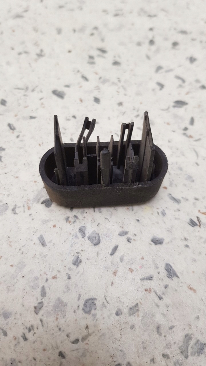 заглушка консоли renault KANGOO I