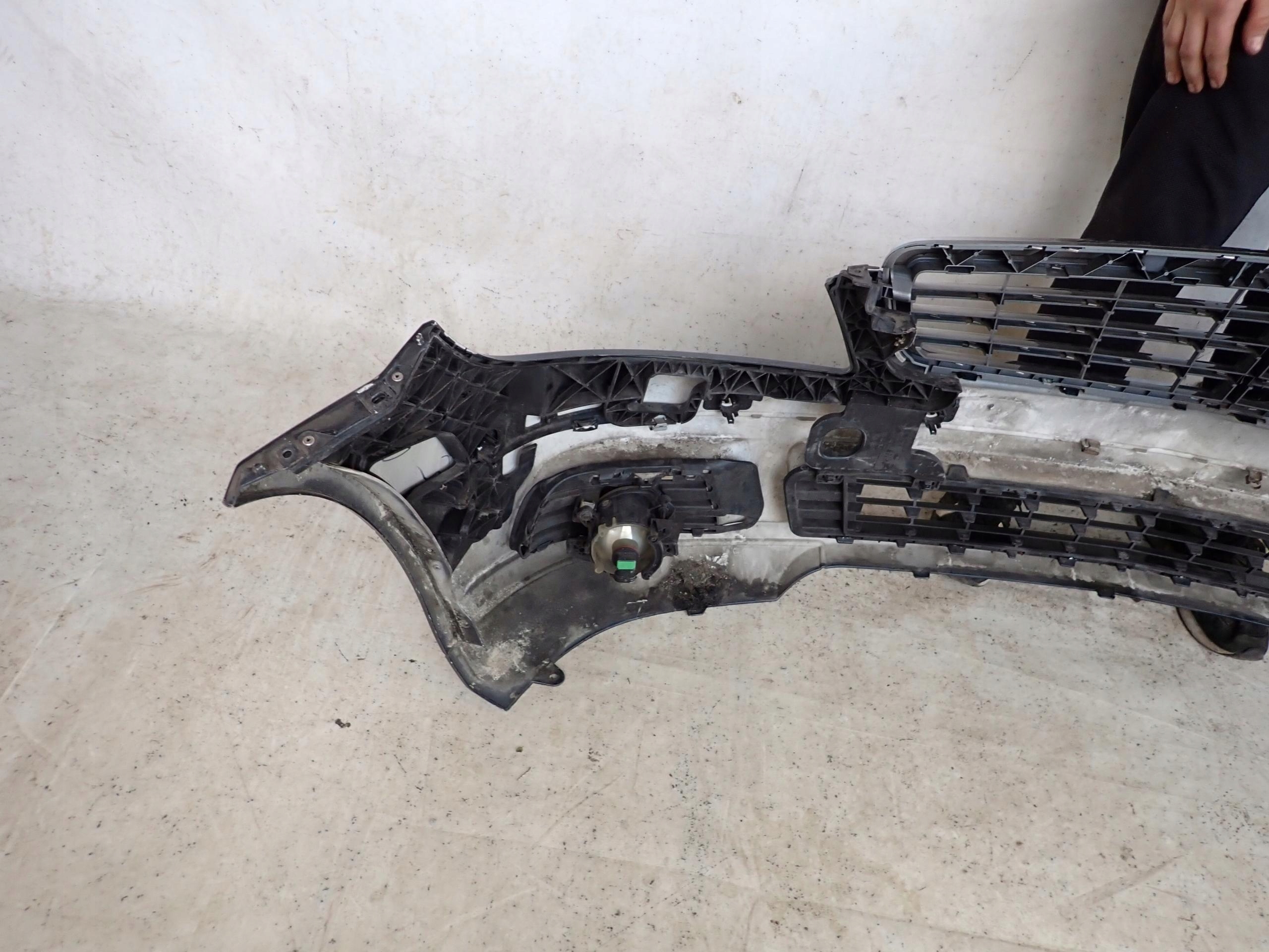 MERCEDES C-KLASA CLASSIC W204 204 bumper front front complete PDC