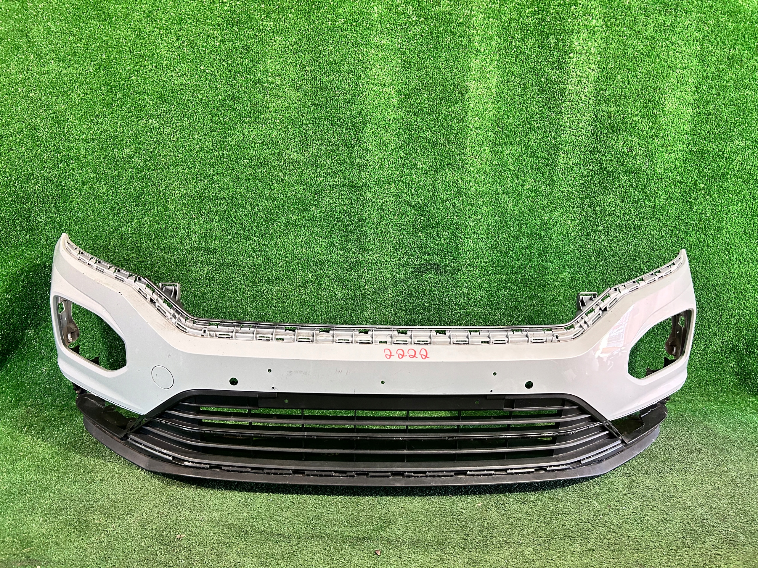 front bumper VW T-ROC PDC