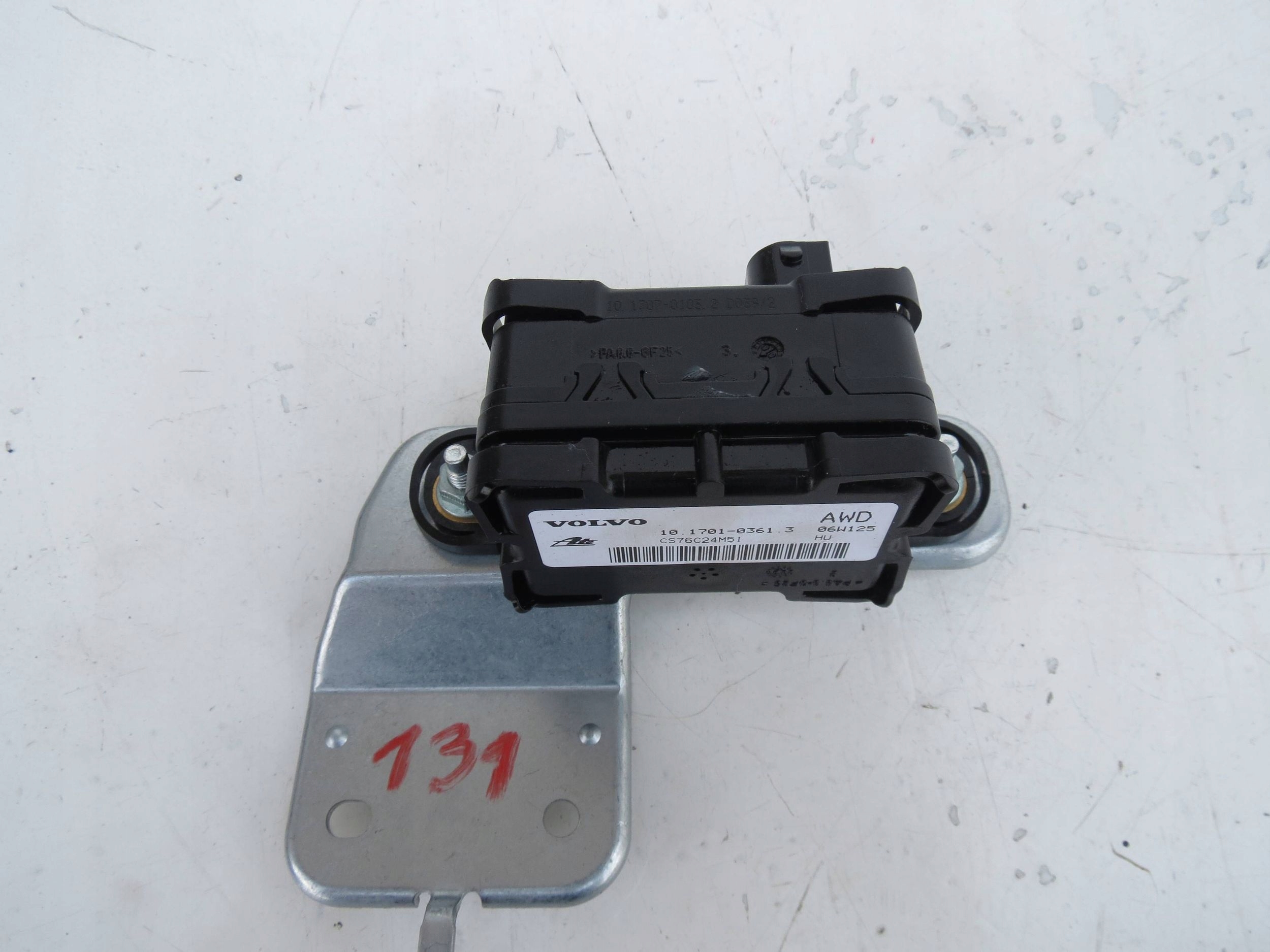 Sensor PRZYSPIESZENIA VOLVO XC70 II AWD 2.4D 185KM 2000-2007r 30667844AA