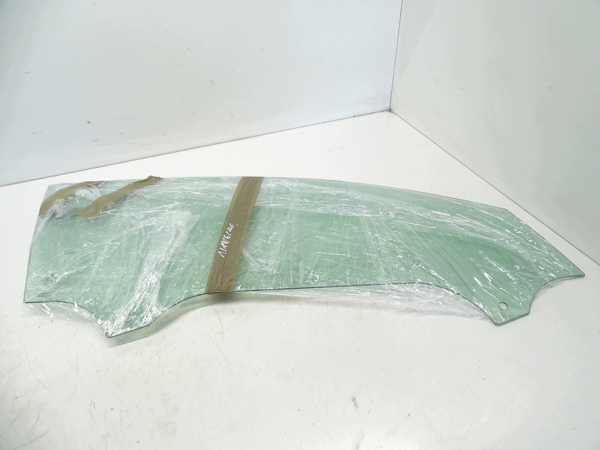 window side door right right front VW GOLF VII 3D 5G3845202A