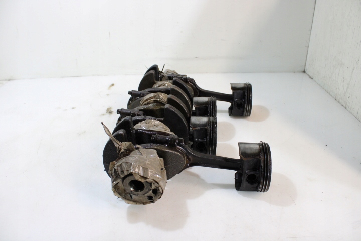 WAŁ KORBOWY TŁOKI OPEL ASTRA H 1.6