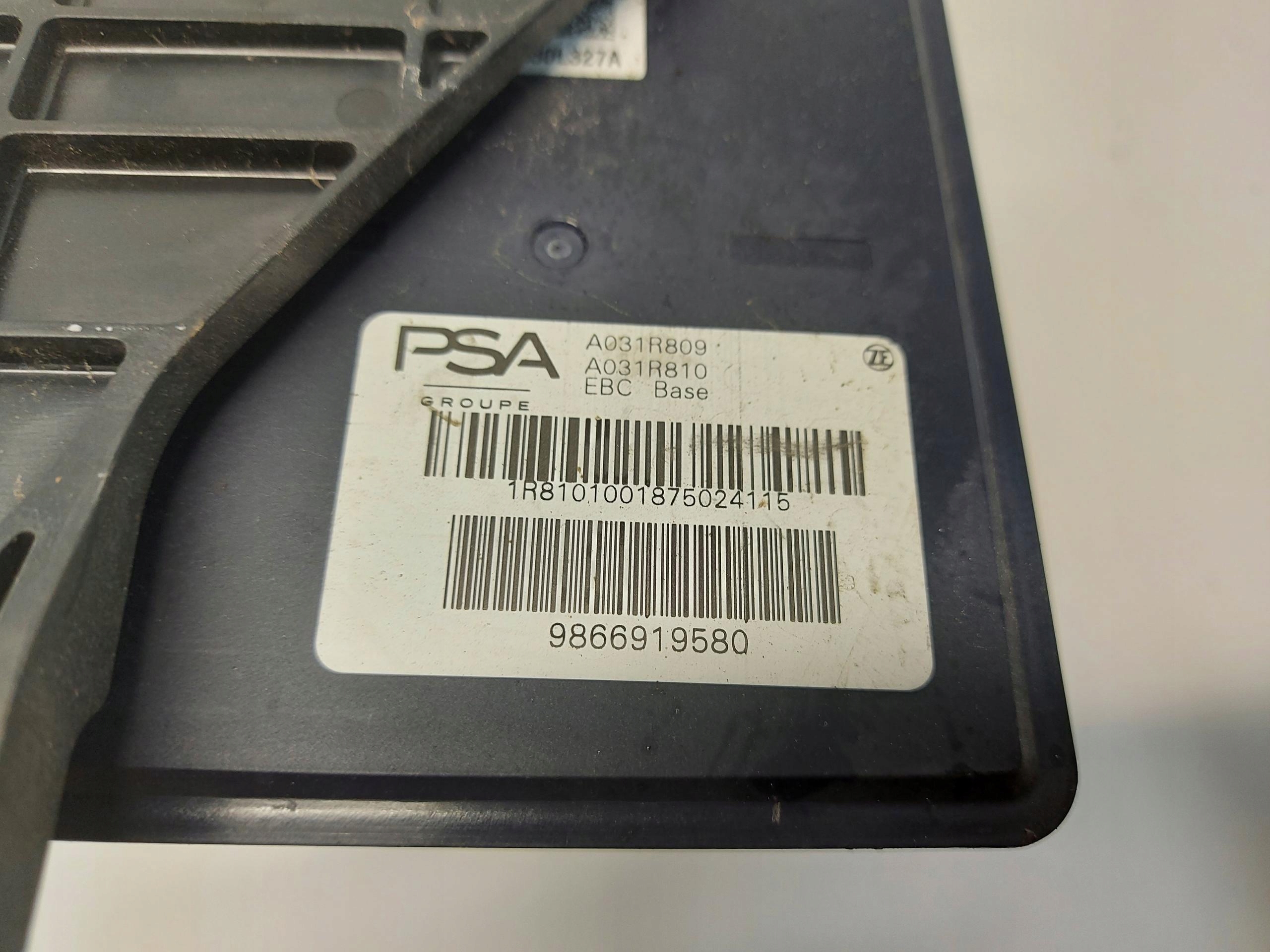 PSA Vivaro Jumpy Expert Proace 2024r Pumpe ABS