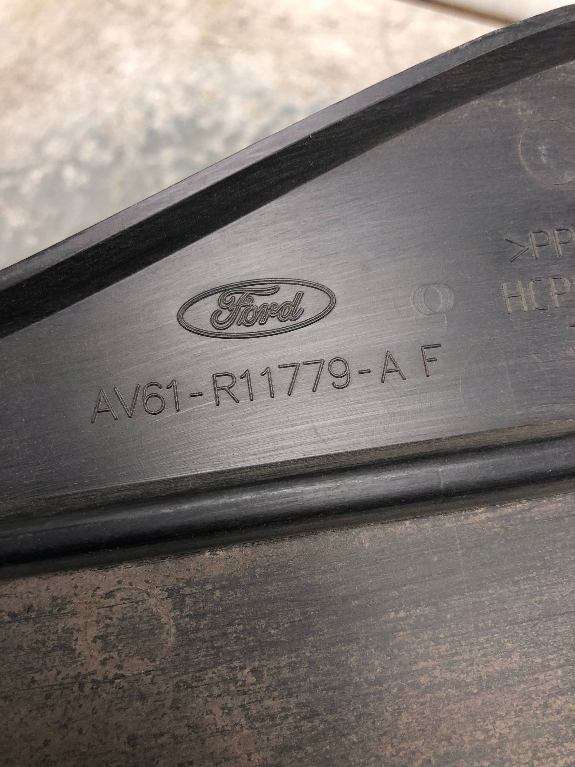 Blende Abdeckung Unterfahrschutz FORD KUGA MK2 LIFT AV61-R11779-AF