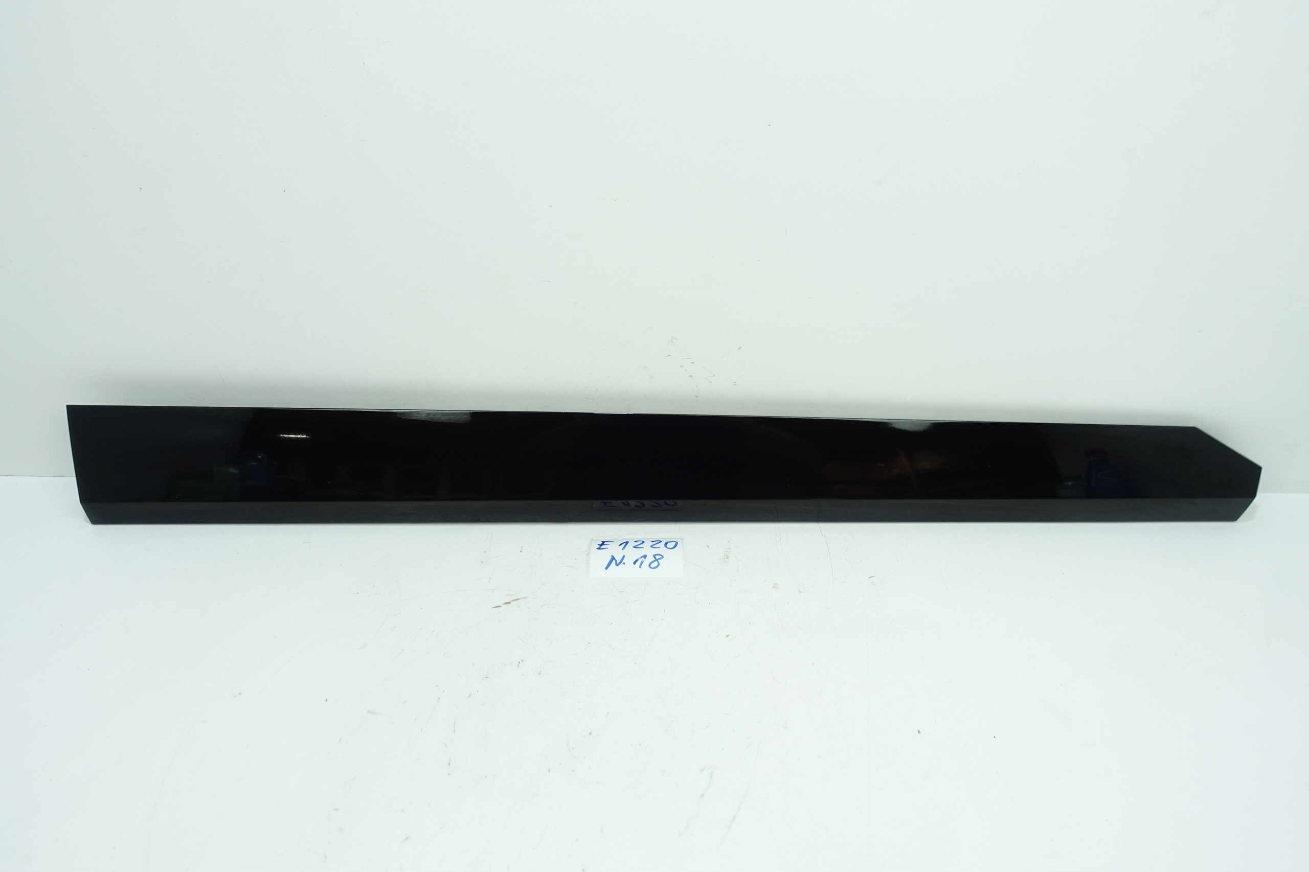 moulding door right front HYUNDAI KONA ELEKTRYK 22