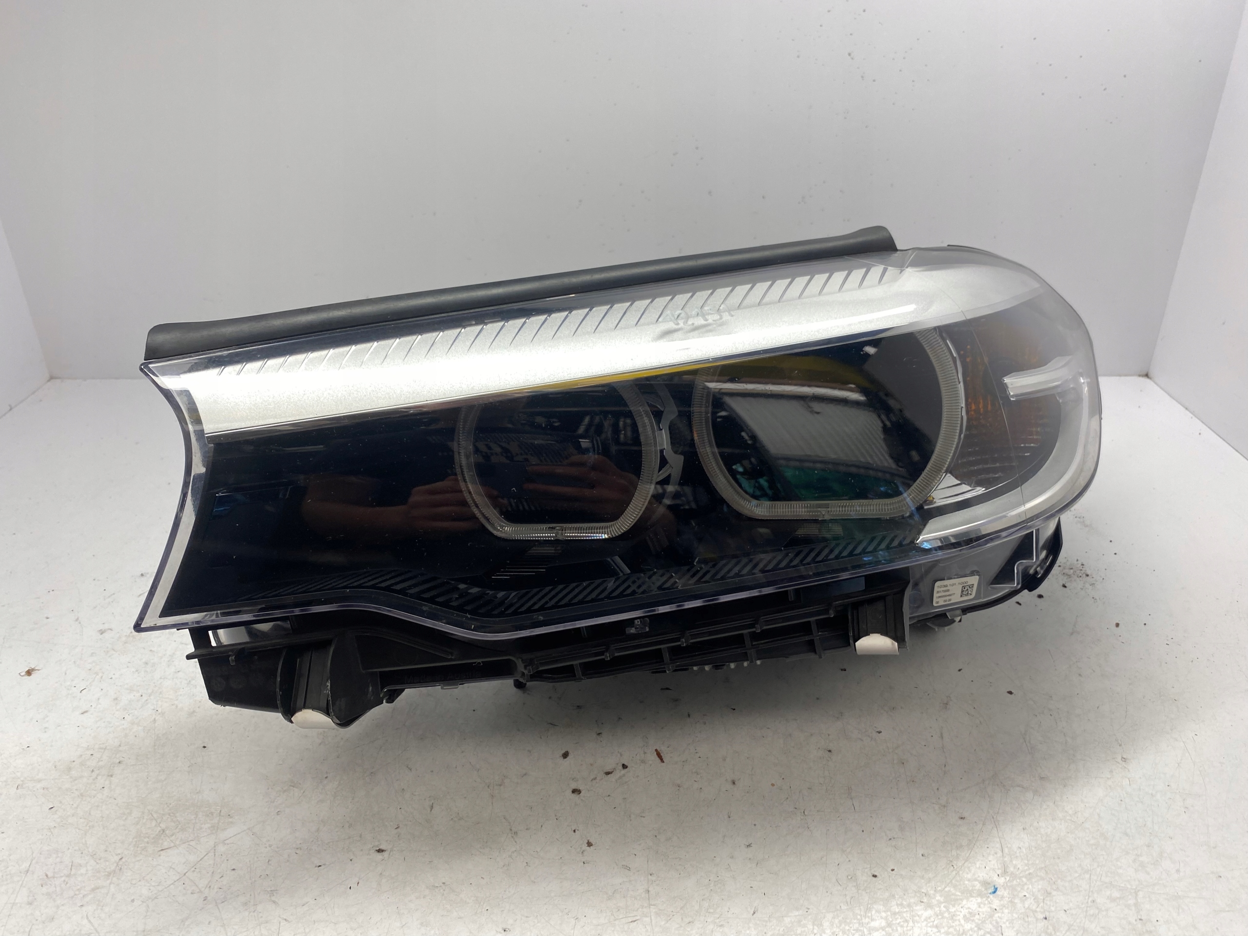 BMW 5 G30 G31 light left LED 7439183