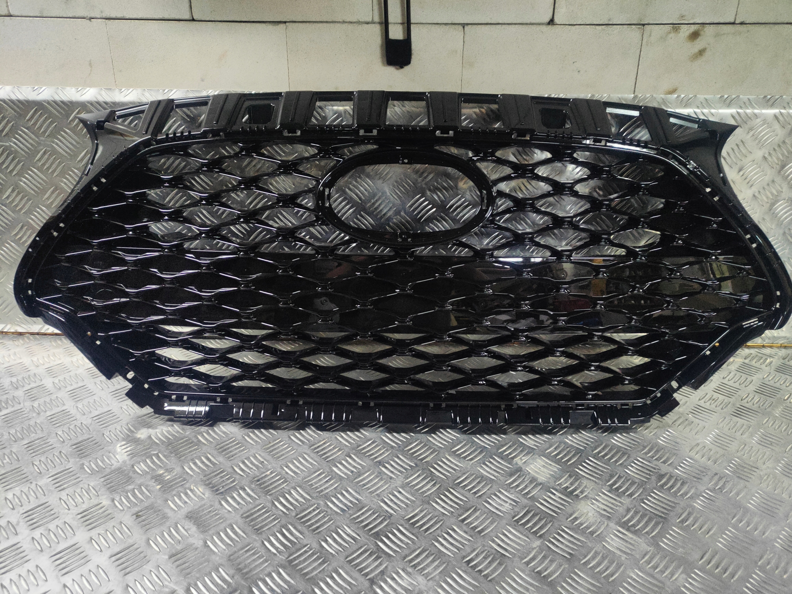 ATRAPA ZDERZAKA GRIL HYUNDAI VELOSTER 2019- II wysylka 24h