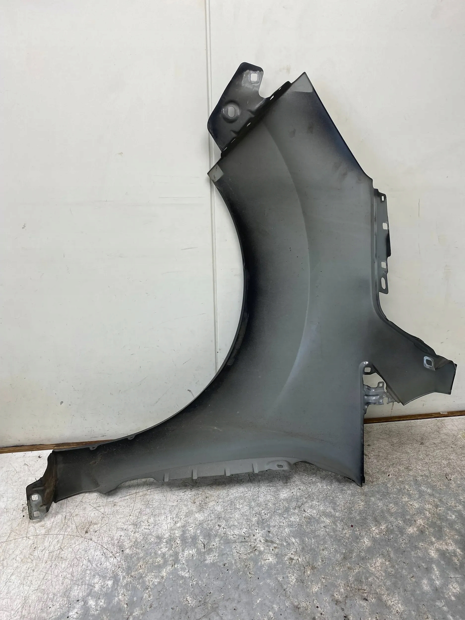 FORD C-MAX MK2 Kotflügel rechts vorne grau
