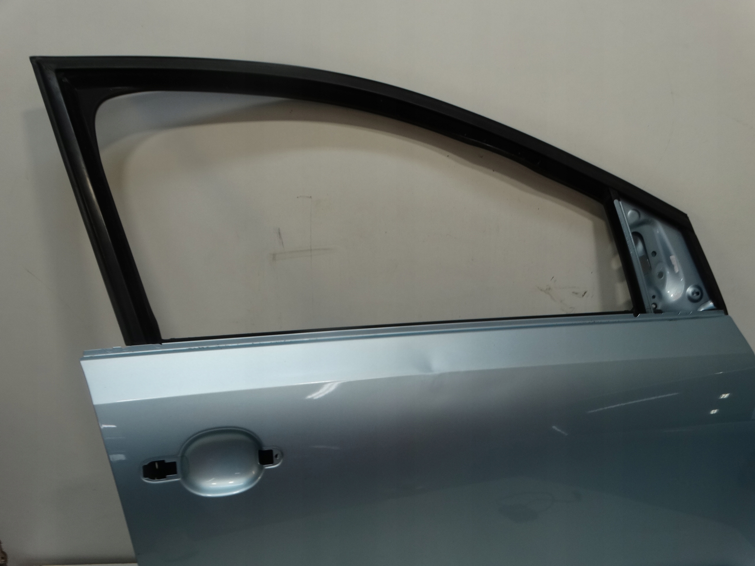 door right front VW POLO 6R 6R4831312 KOD : LD5M